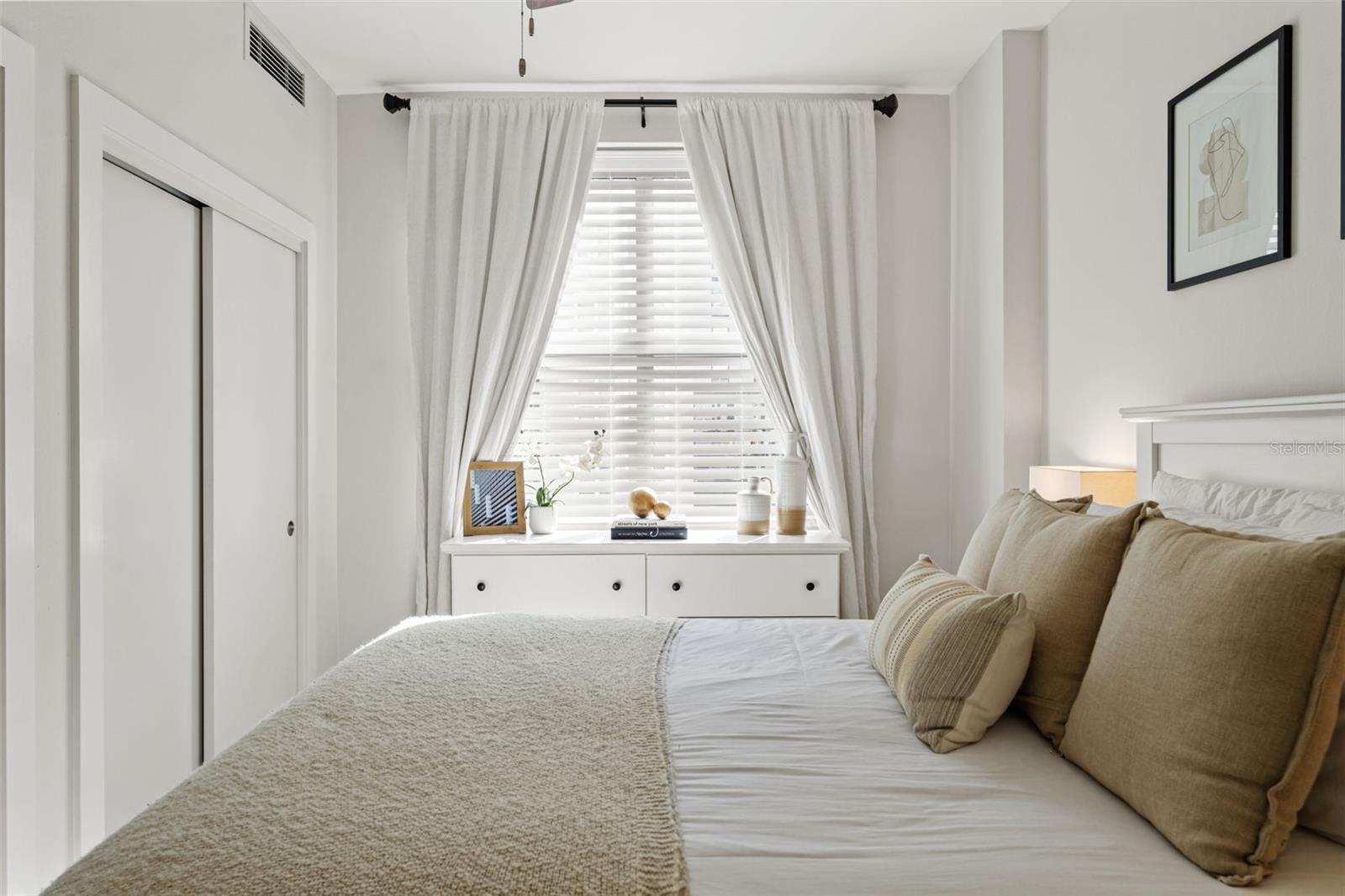 1120 E KENNEDY BLVD #413