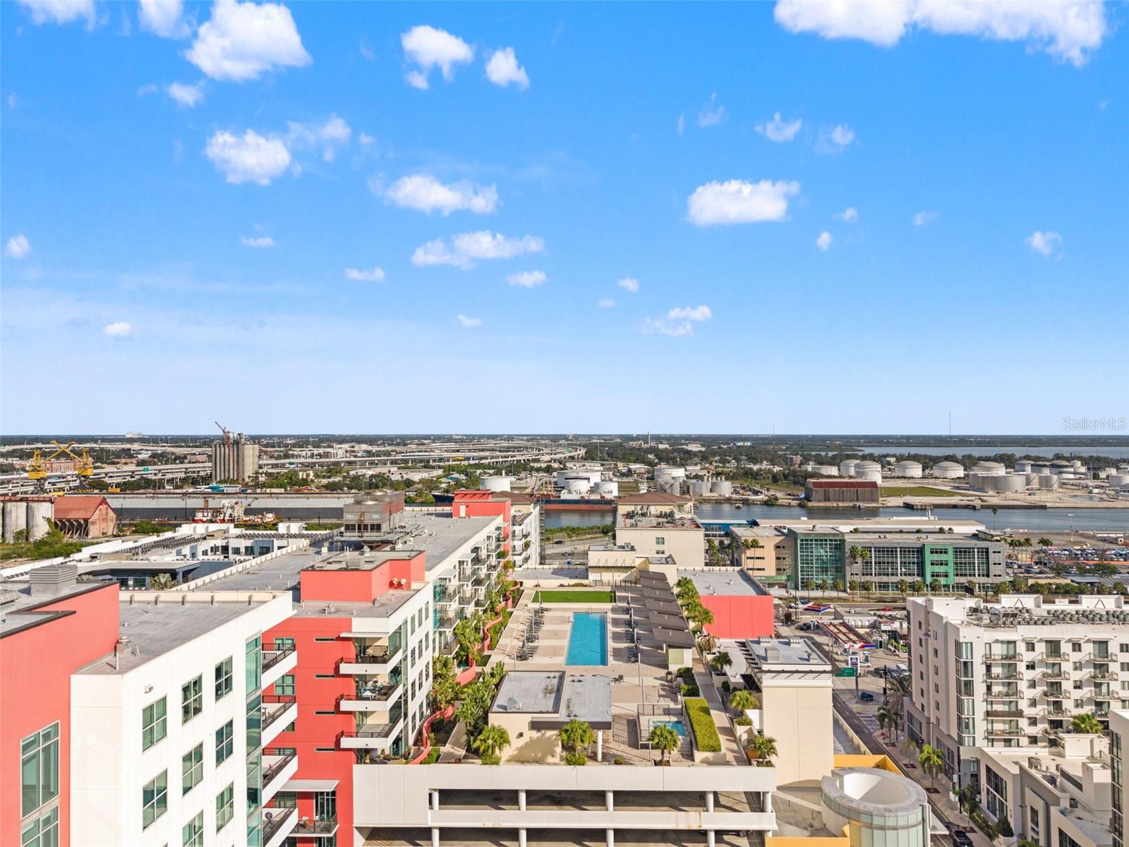 1120 E KENNEDY BLVD #413