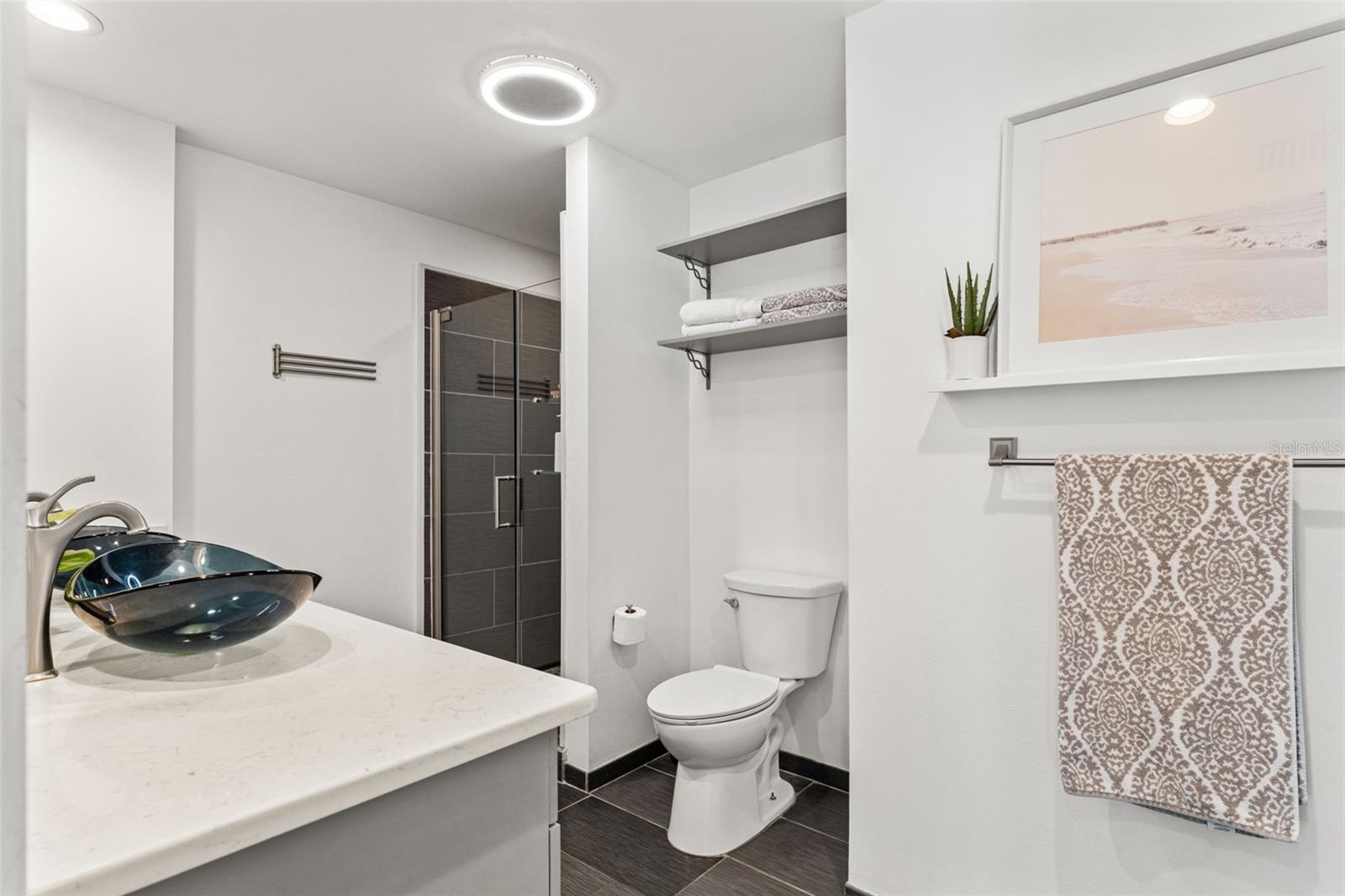 1120 E KENNEDY BLVD #413