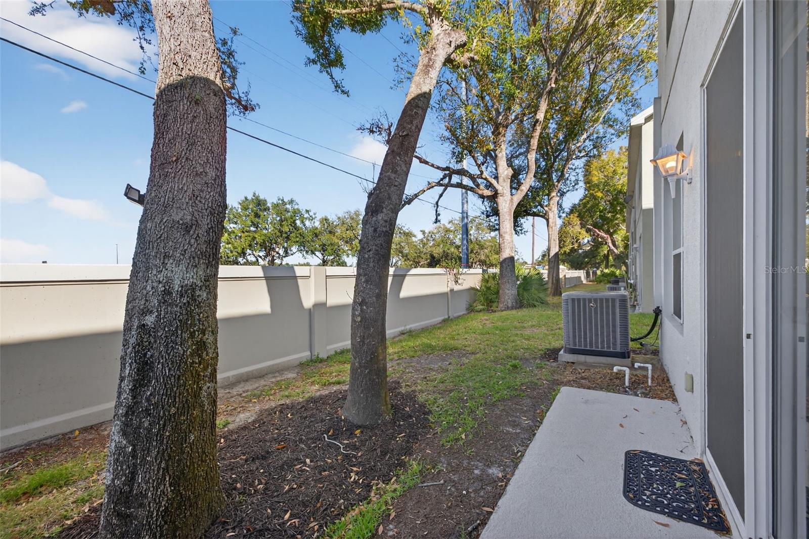 12740 COUNTRY BROOK LN