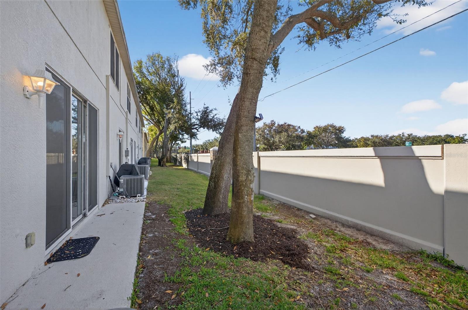 12740 COUNTRY BROOK LN