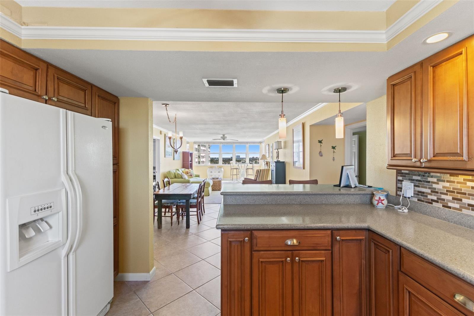 5130 BRITTANY DR S #808