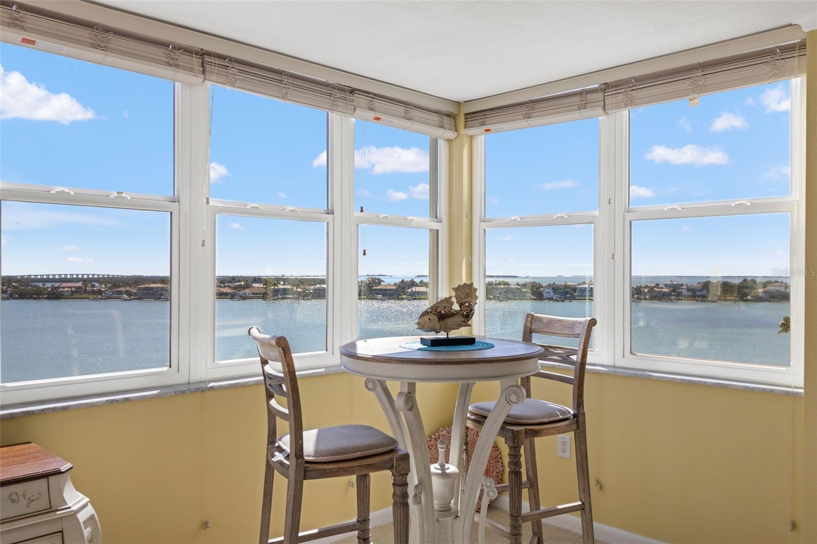 5130 BRITTANY DR S #808