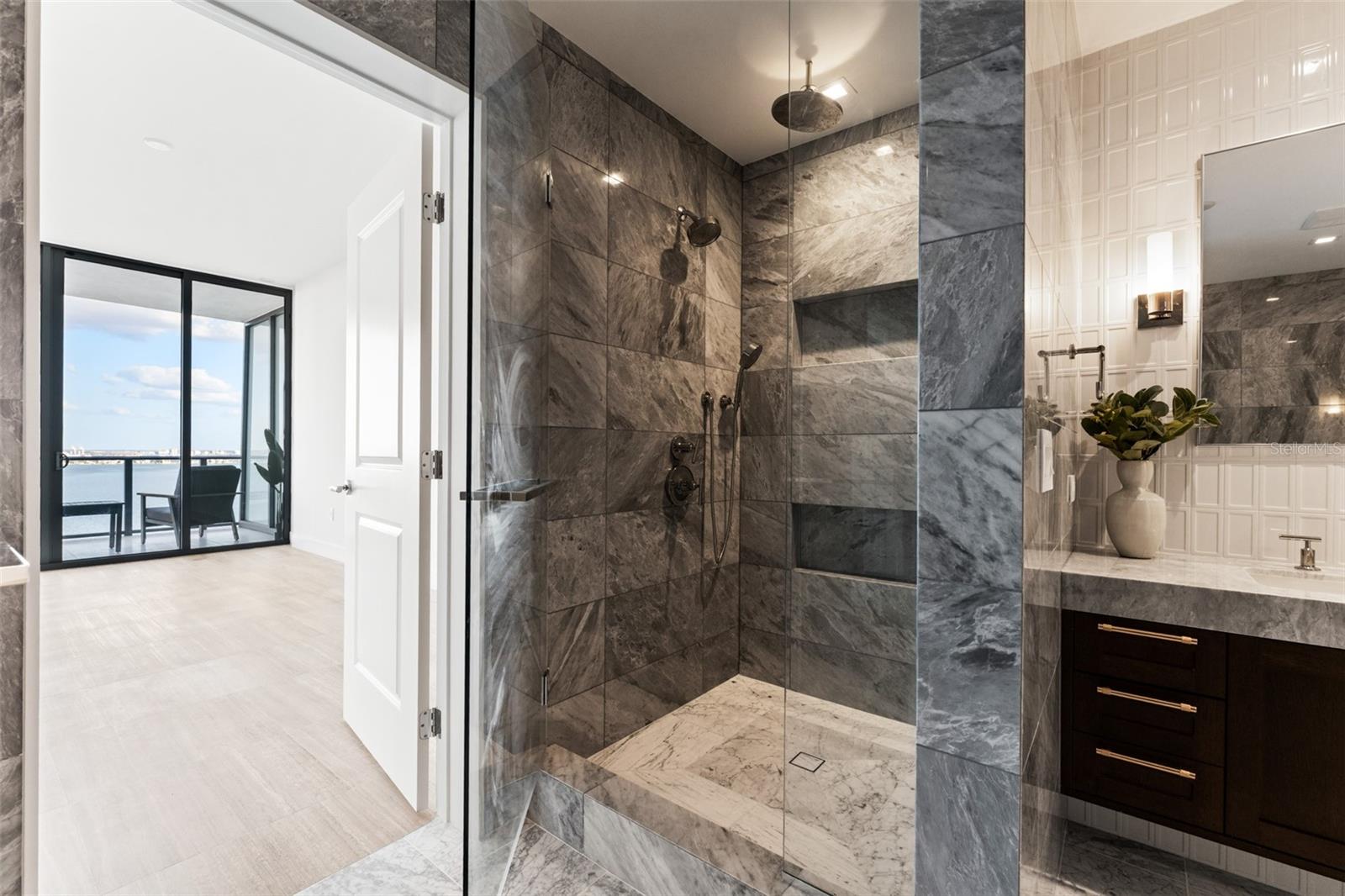 3015 S YSABELLA AVE #1901