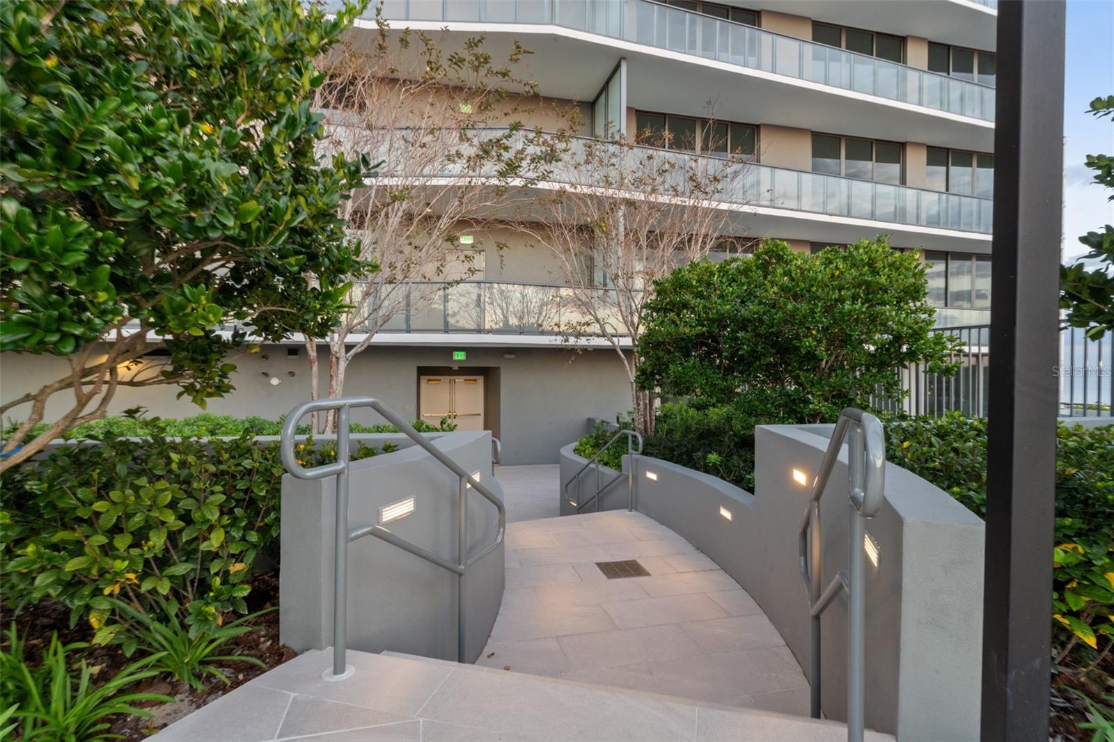 3105 S YSABELLA AVE #1803