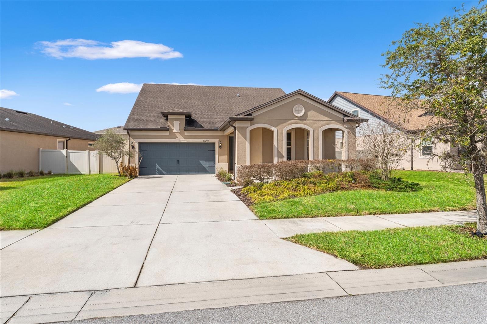 8296 OLIVE BROOK DR