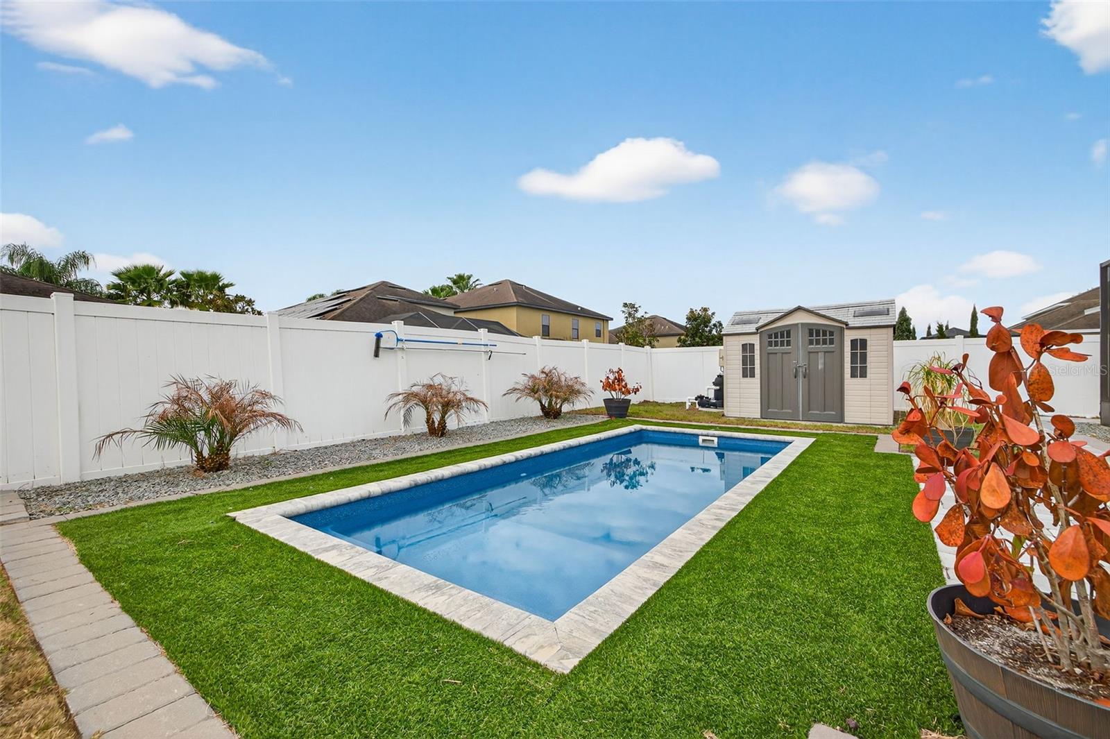 14227 ALISTAR MANOR DR