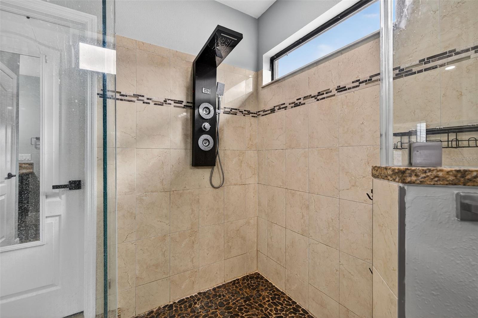 14227 ALISTAR MANOR DR