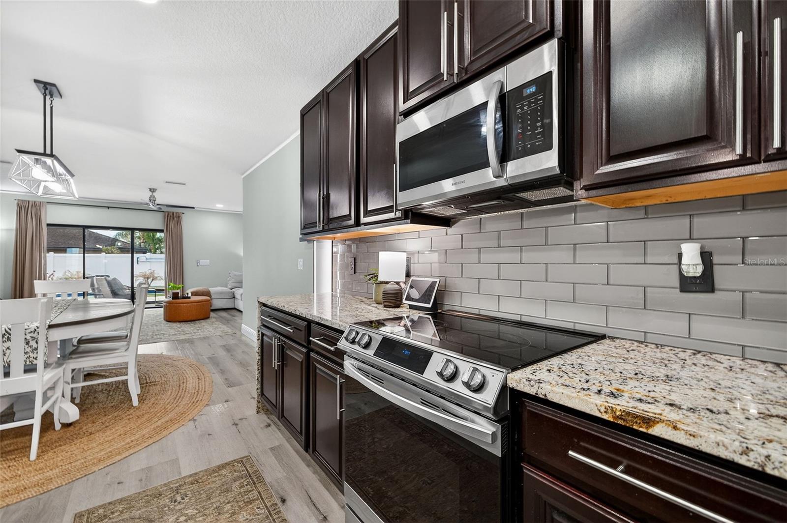 14227 ALISTAR MANOR DR