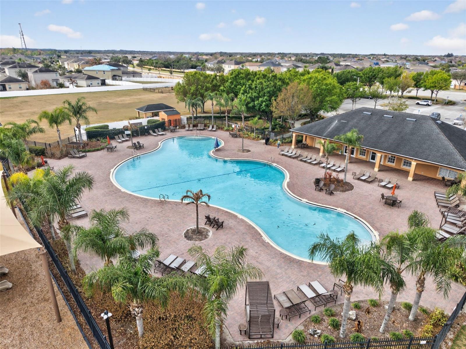 14227 ALISTAR MANOR DR