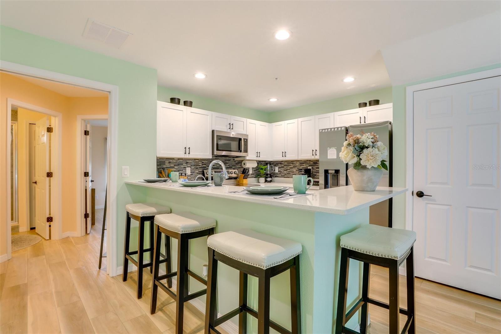 2441 6TH AVENUE DR E