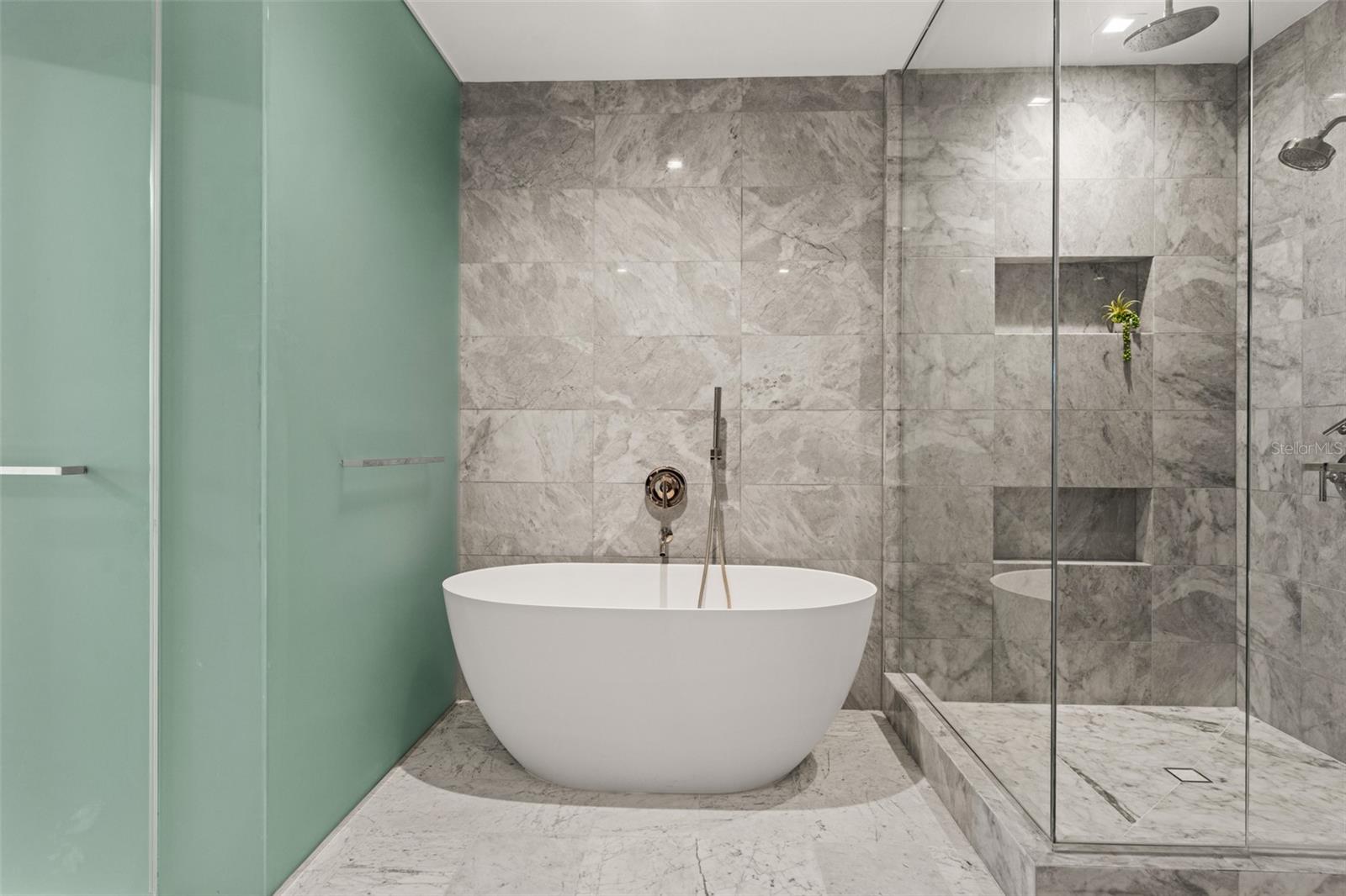 3015 S YSABELLA AVE #1803