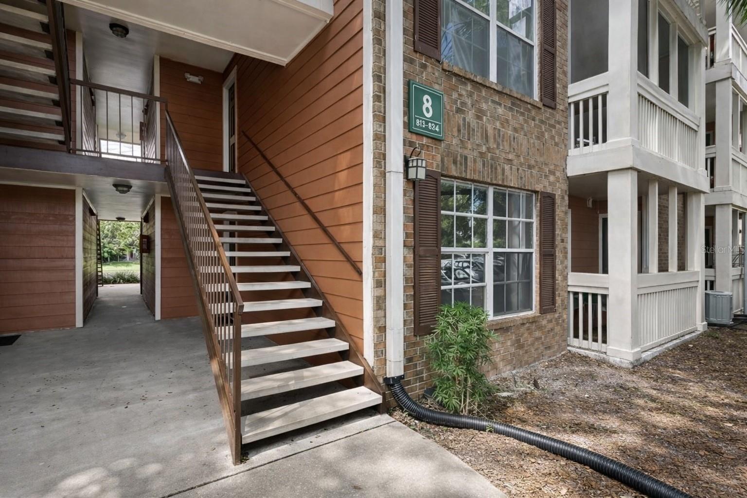 10200 GANDY BLVD N #816