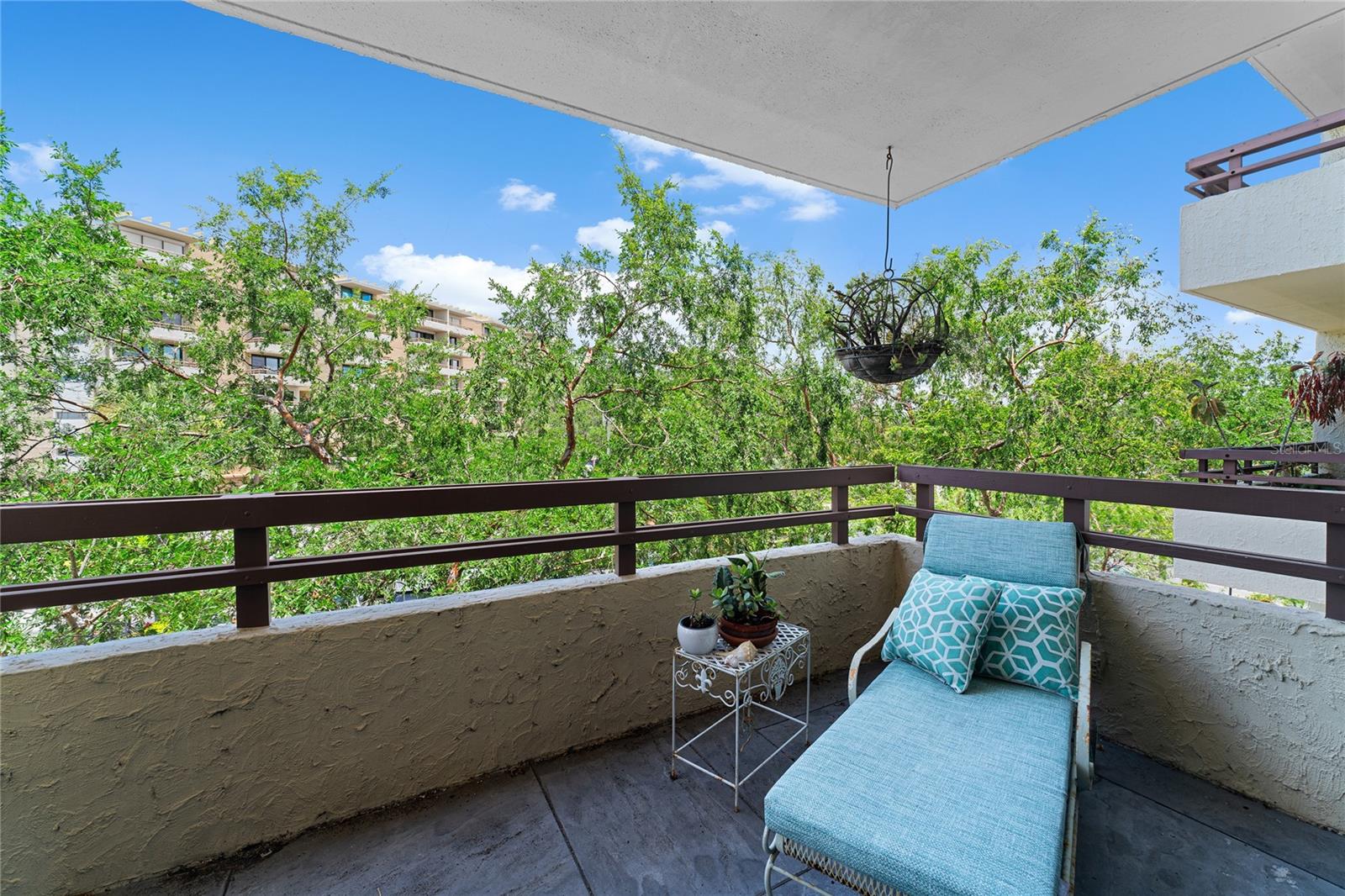 5700 MARINER ST #304