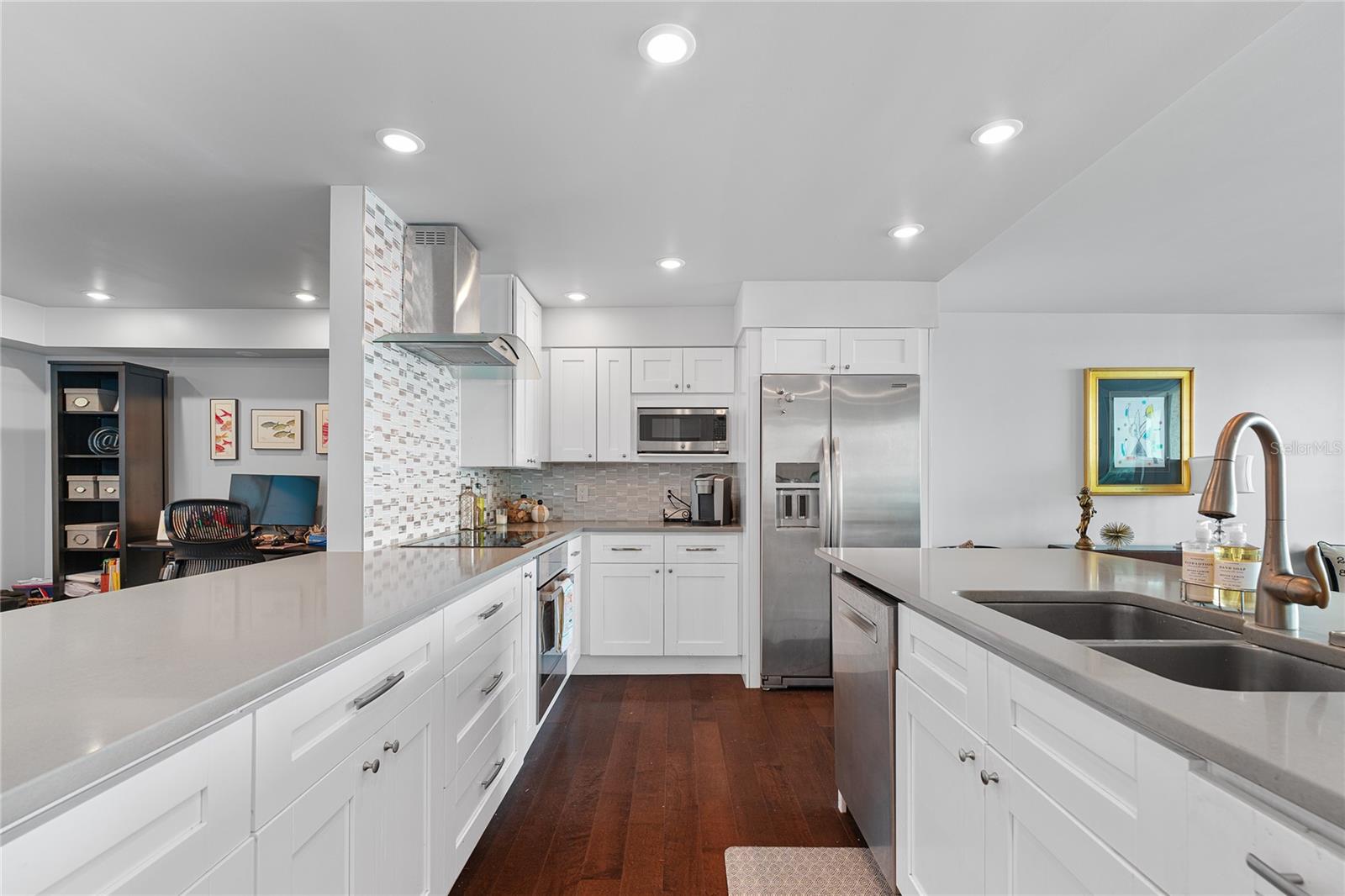 5700 MARINER ST #304