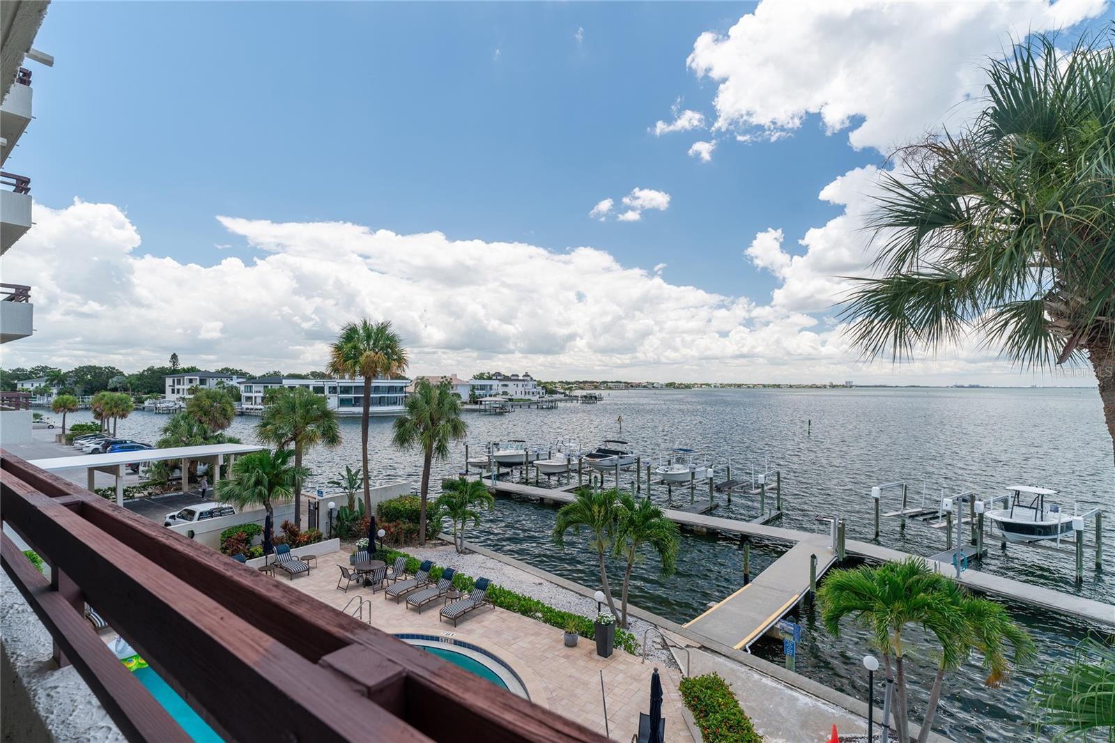 5700 MARINER ST #304