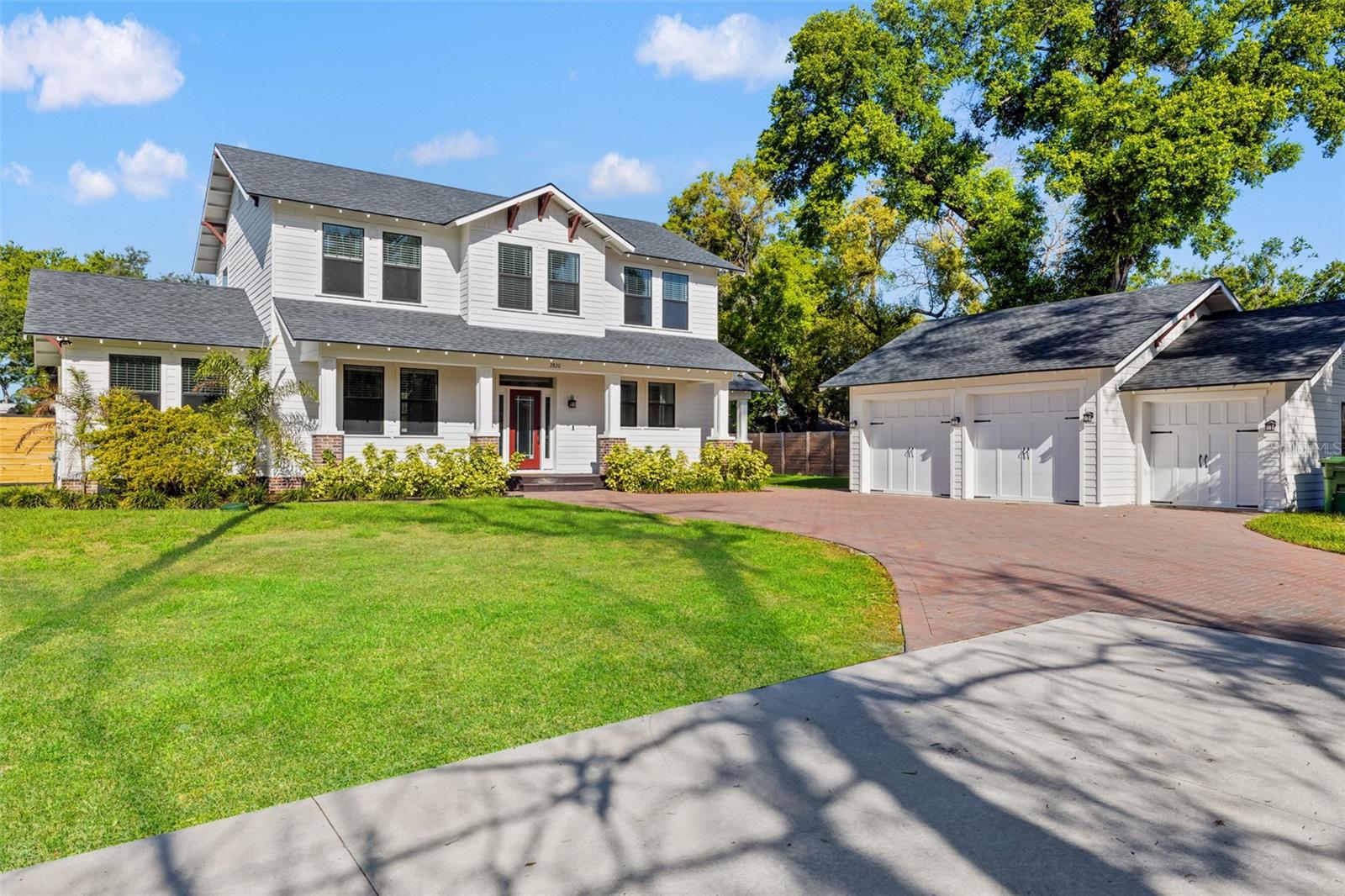 2820 N CENTRAL CT