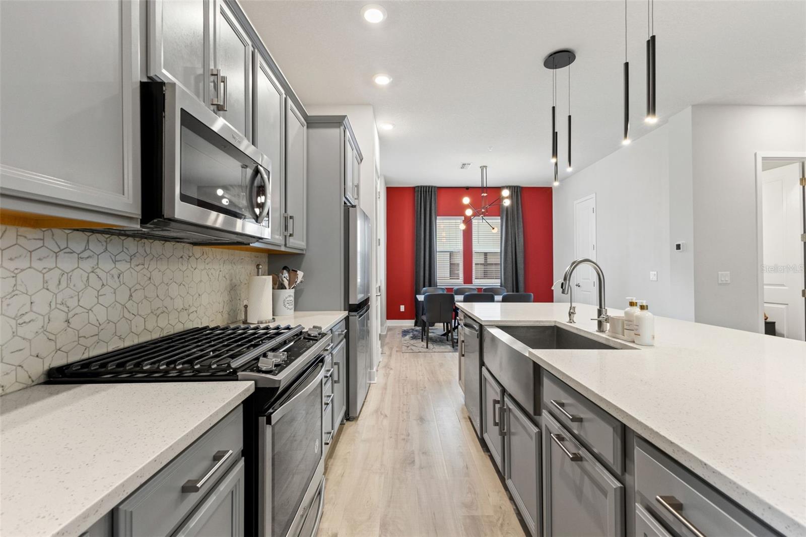 2511 N GRADY AVE #16