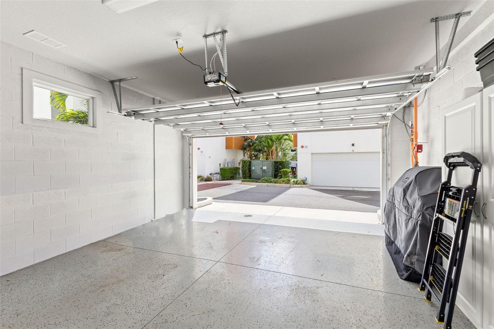 2511 N GRADY AVE #16