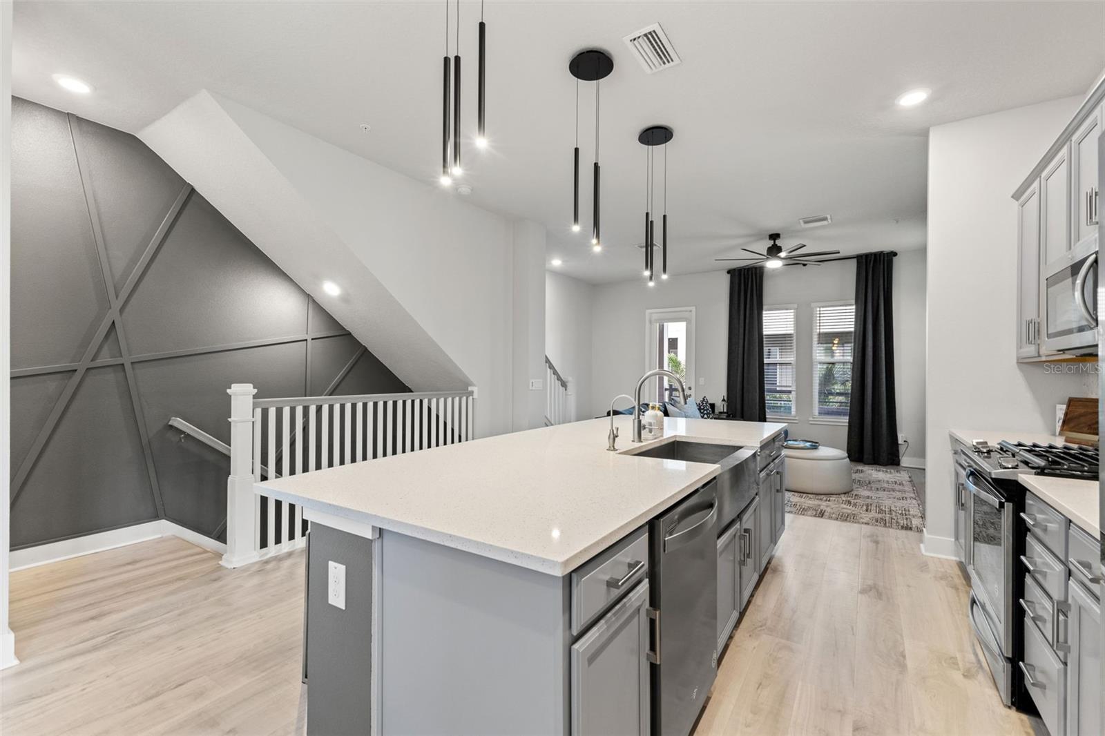 2511 N GRADY AVE #16