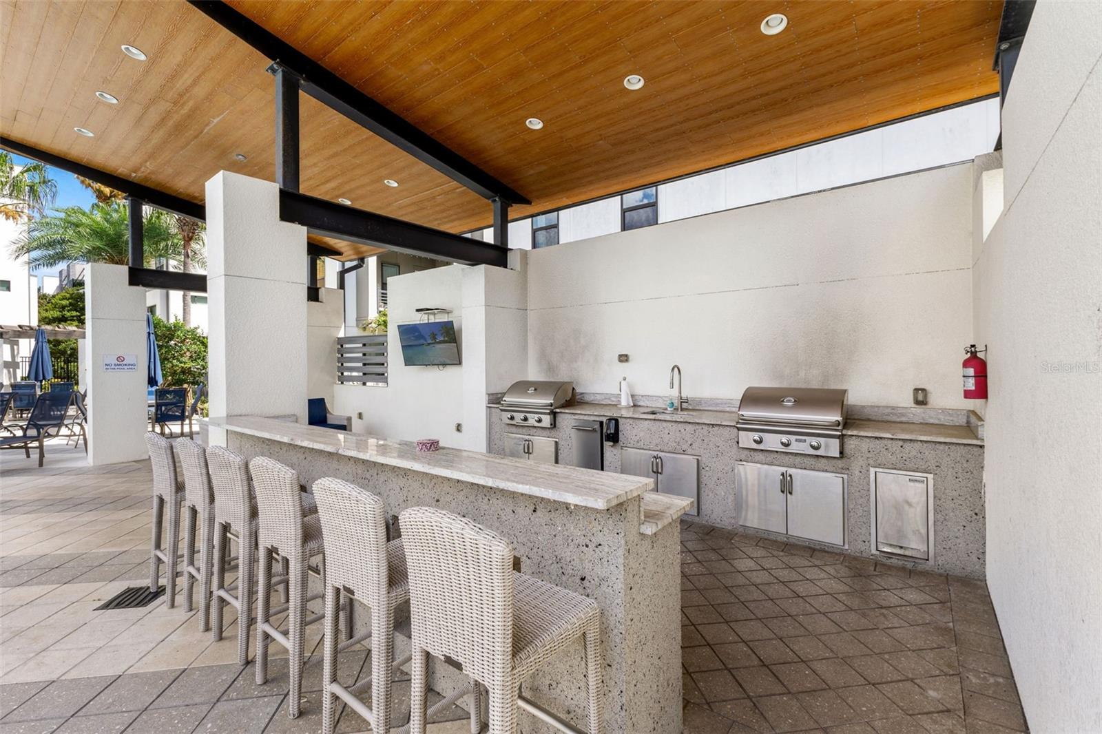 2511 N GRADY AVE #16