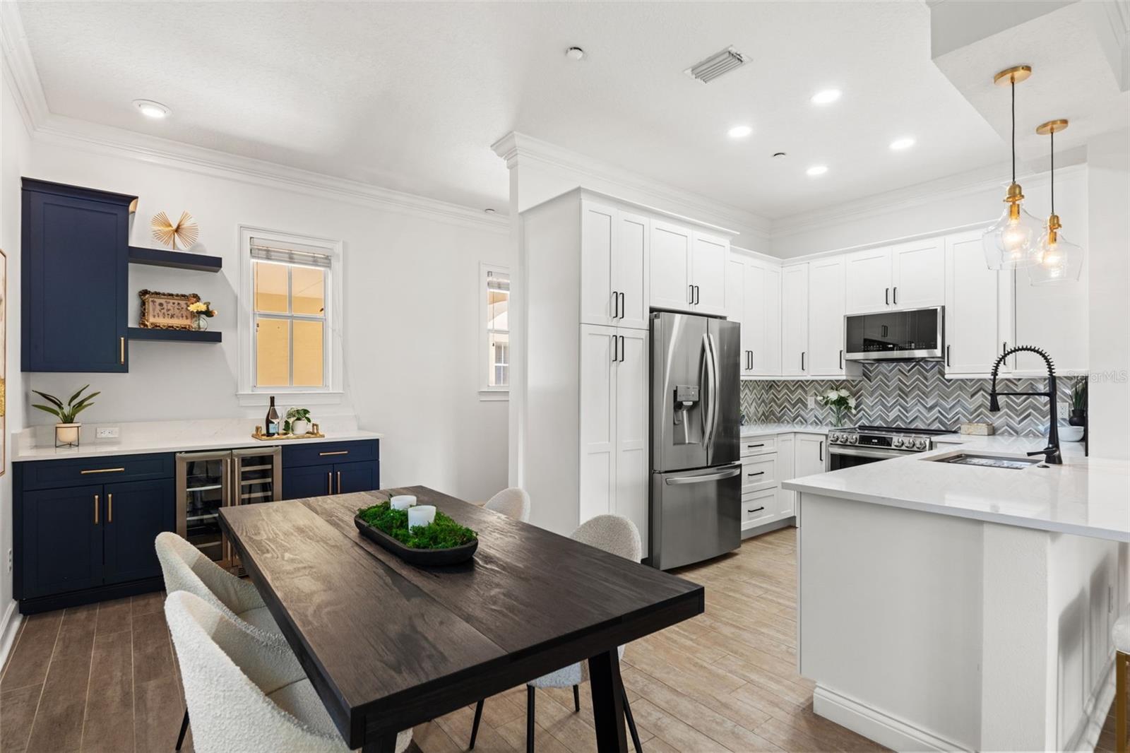 3010 W STOVALL ST #H