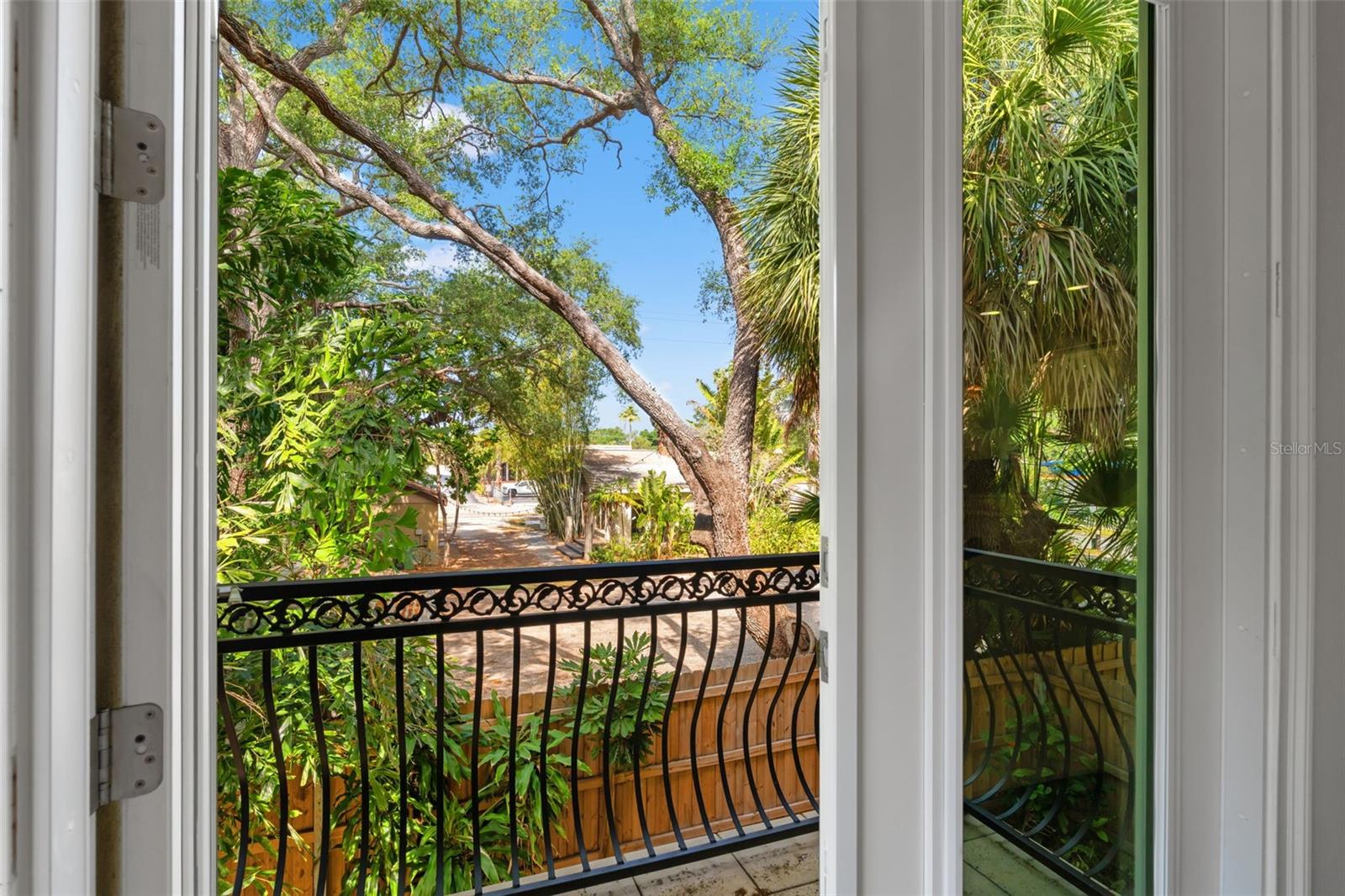 3010 W STOVALL ST #H