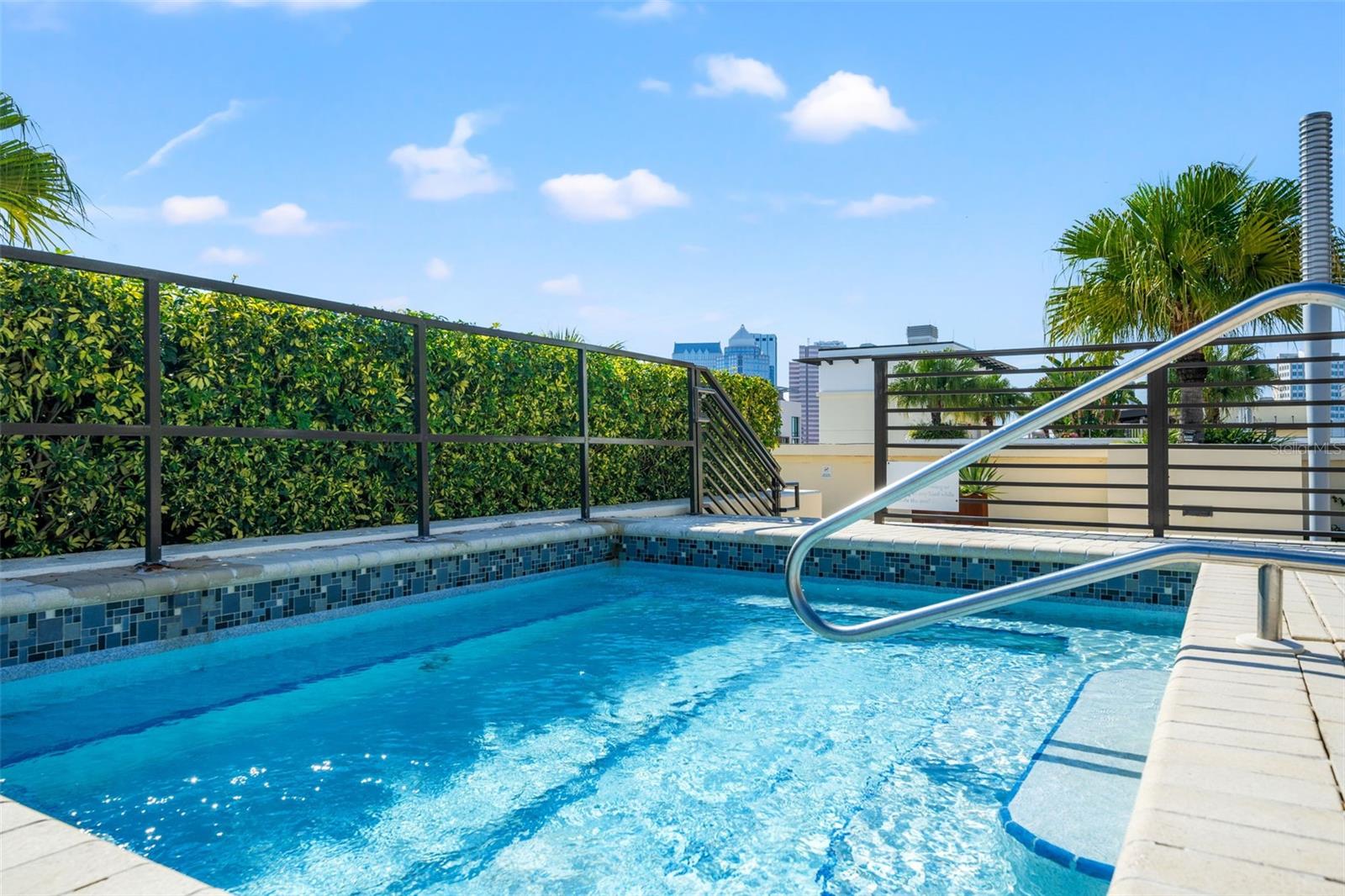 1208 E KENNEDY BLVD #1109