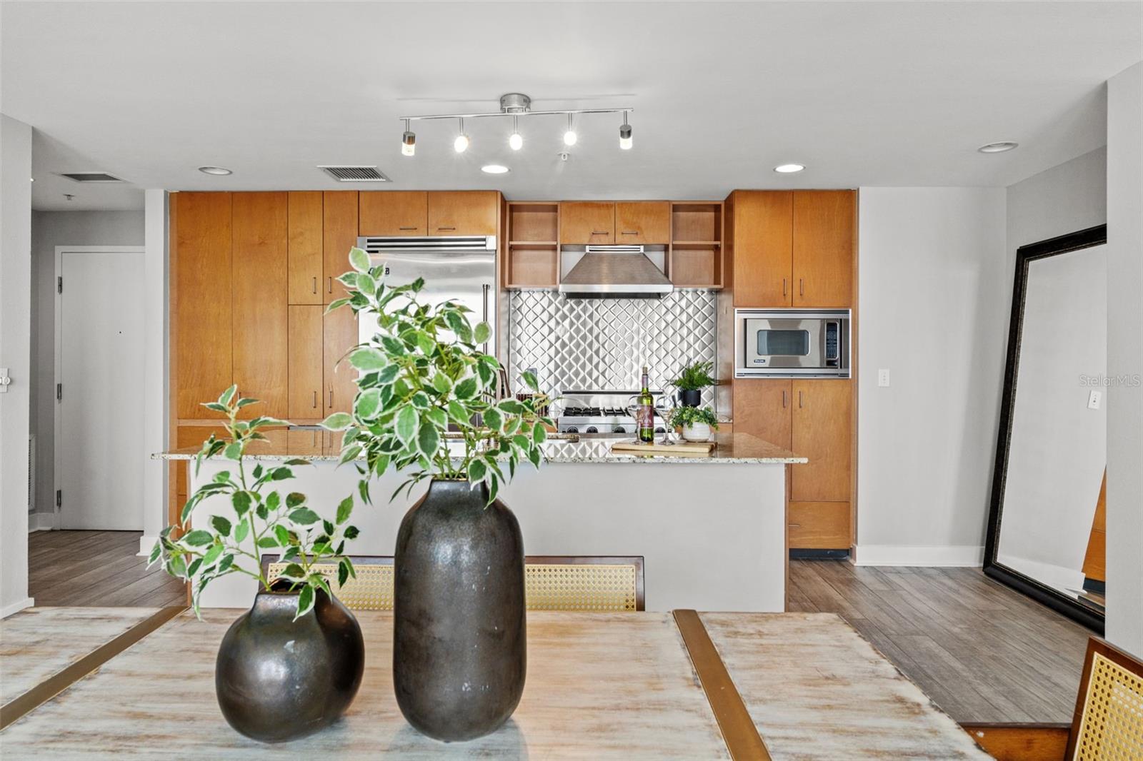 1208 E KENNEDY BLVD #1109