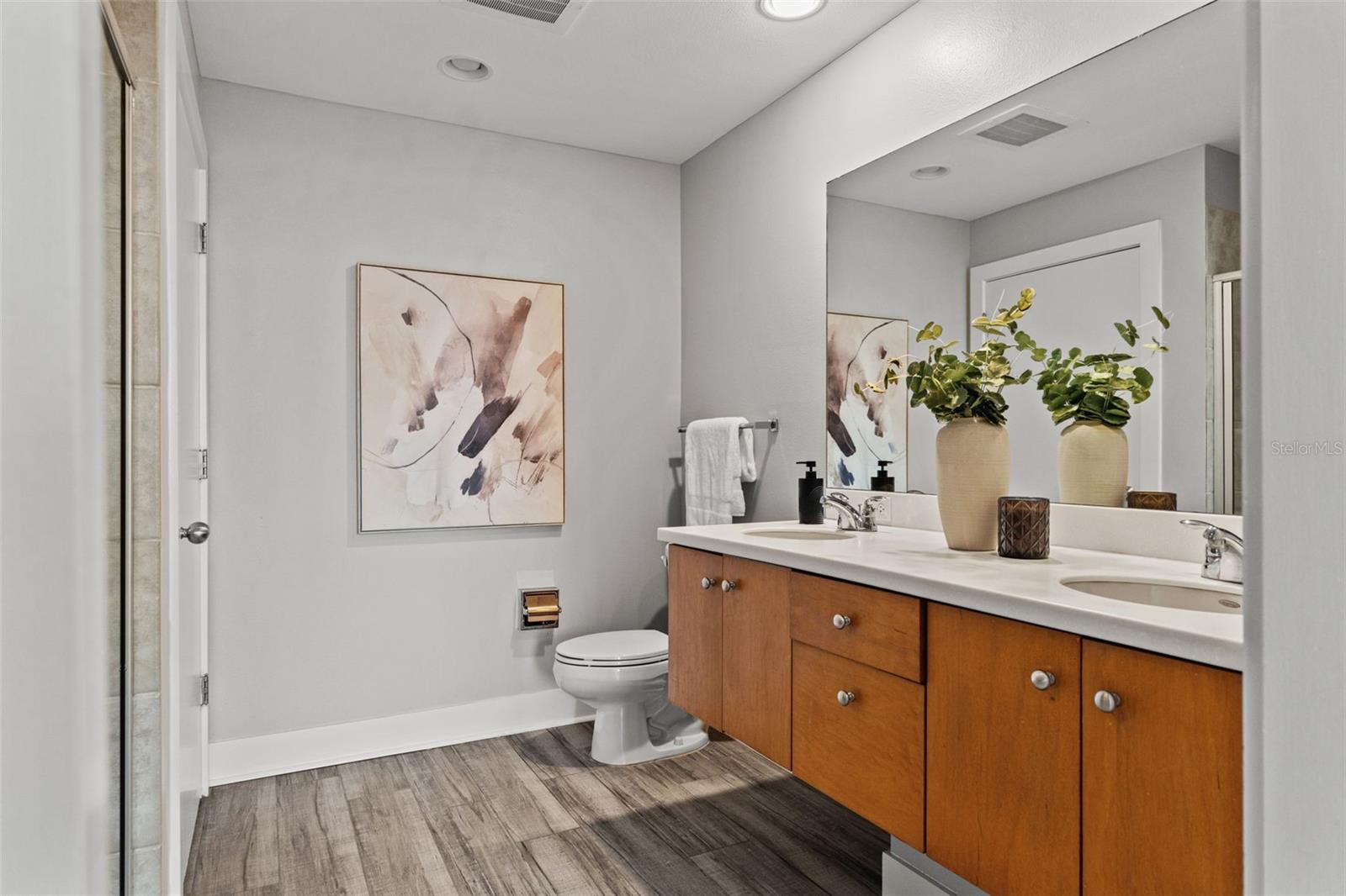 1208 E KENNEDY BLVD #1109