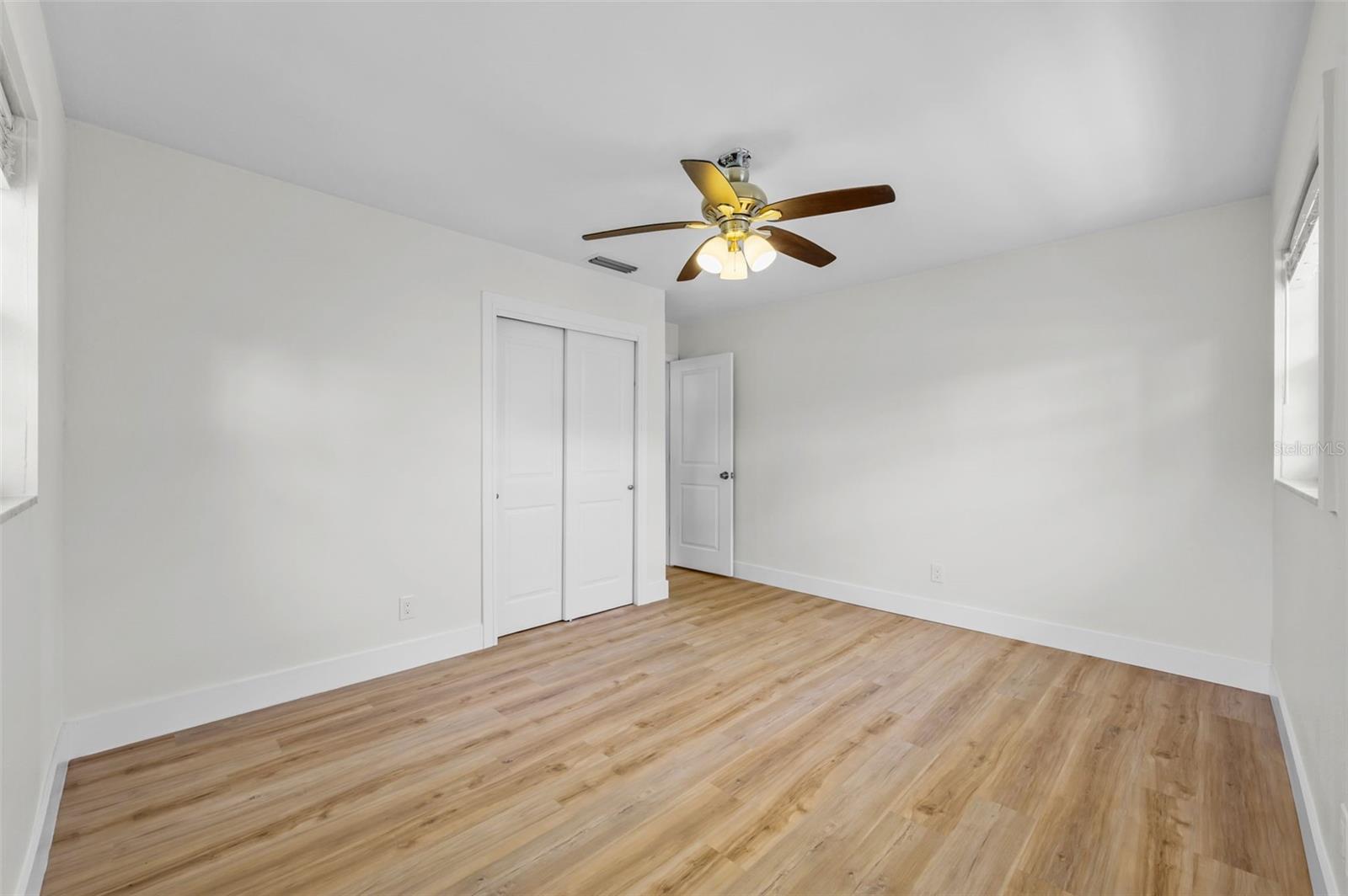 5700 BAYOU GRANDE BLVD NE