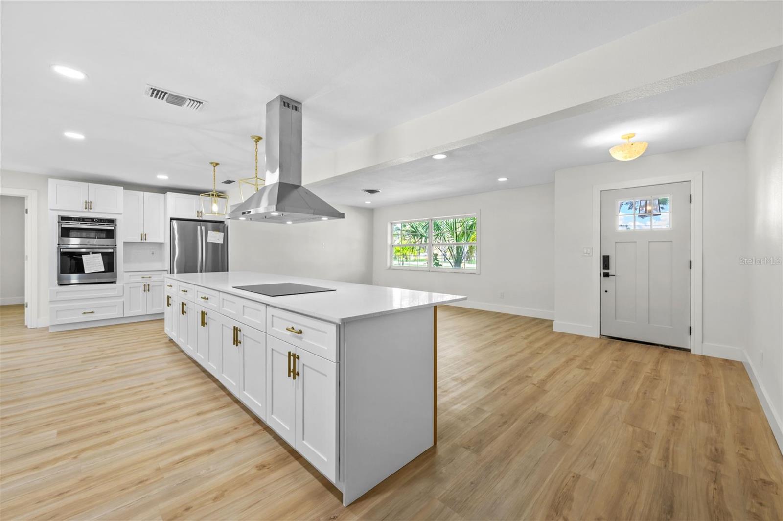 5700 BAYOU GRANDE BLVD NE