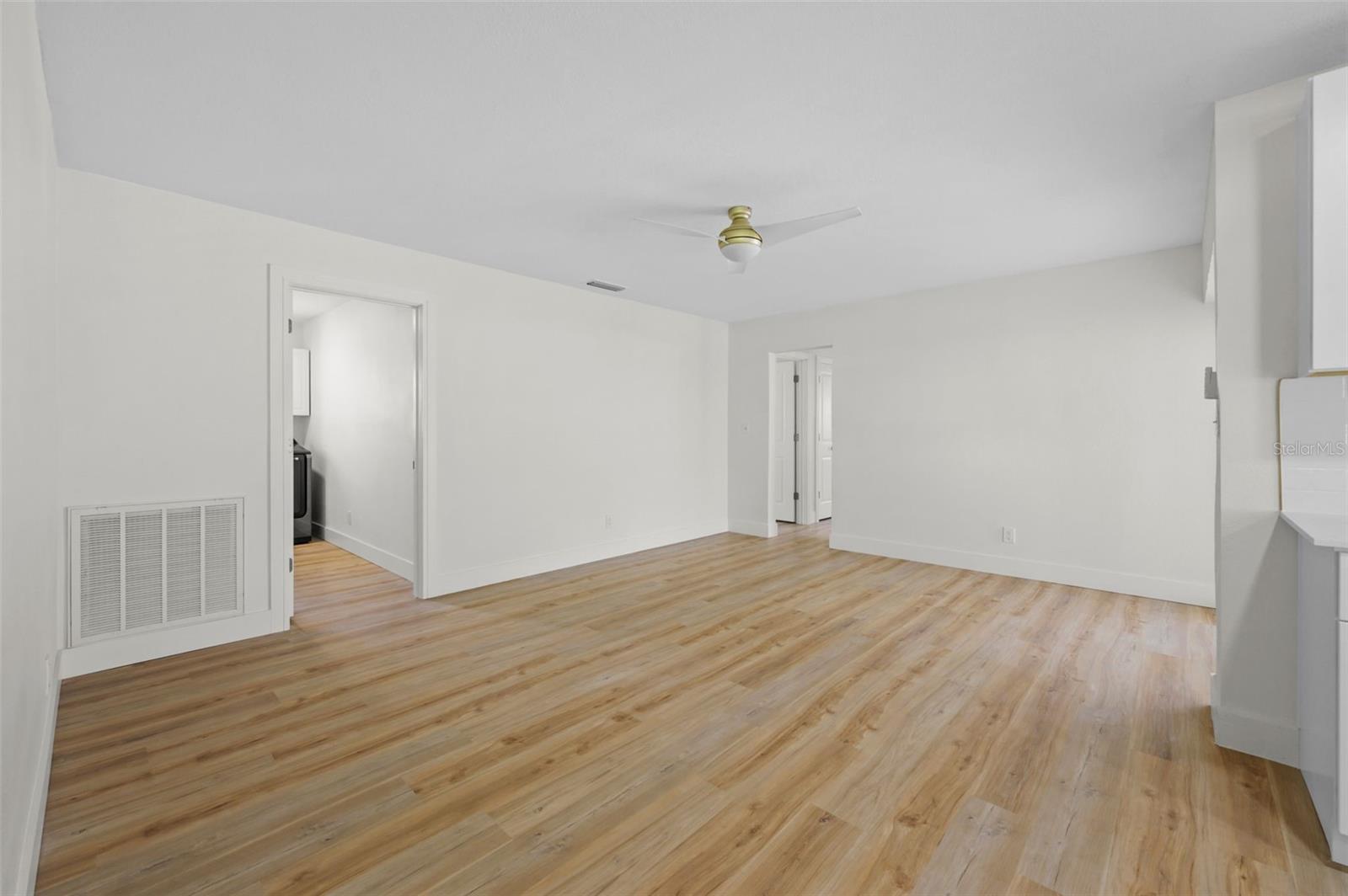 5700 BAYOU GRANDE BLVD NE