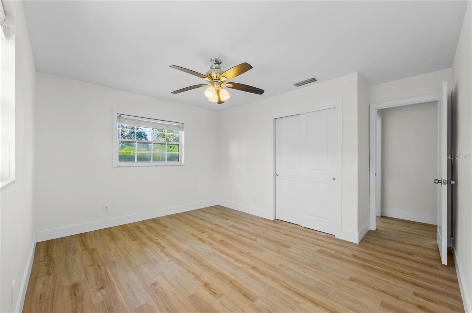 5700 BAYOU GRANDE BLVD NE