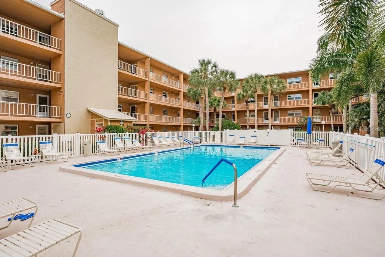 12760 INDIAN ROCKS RD #1017