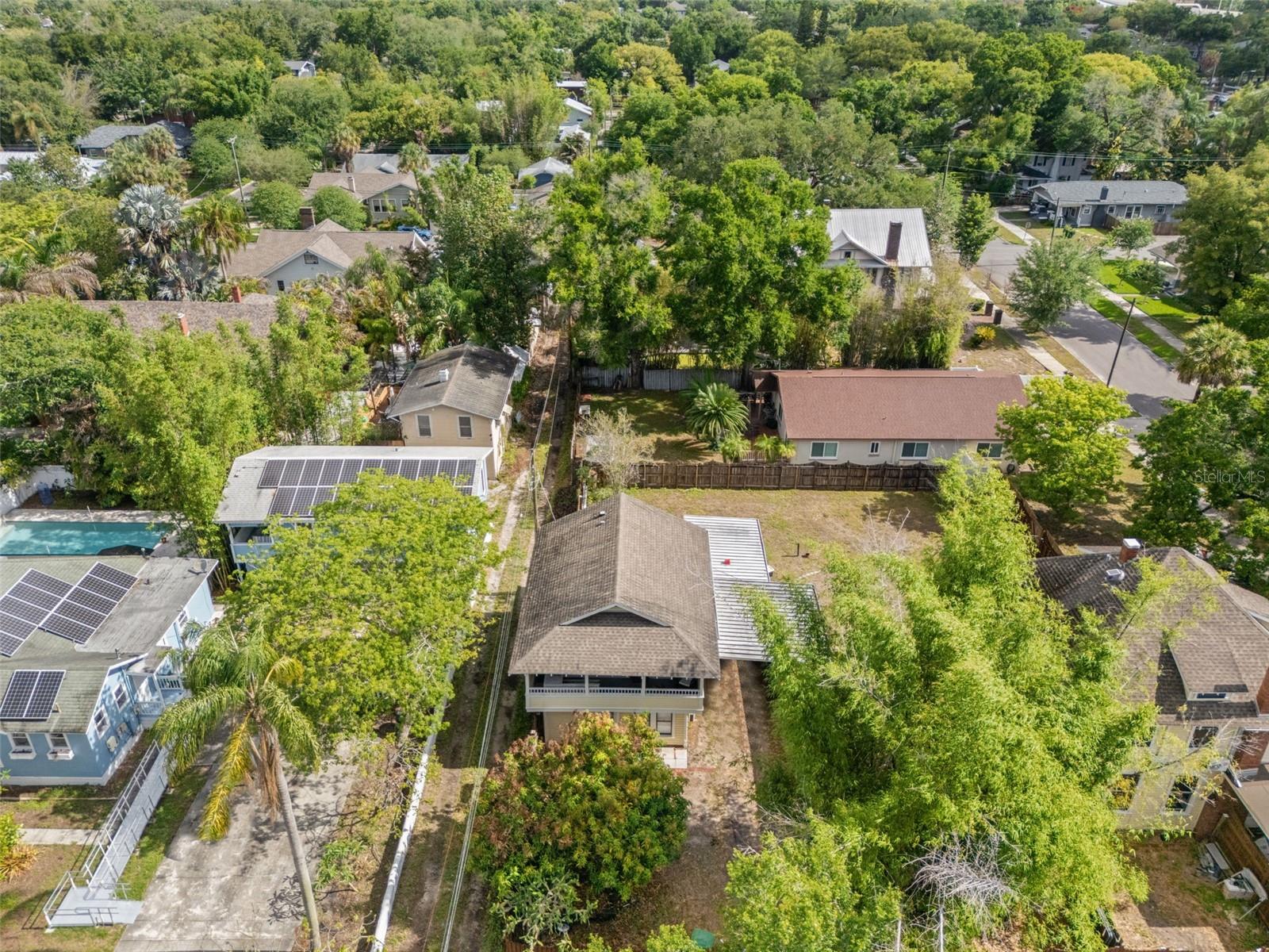 5202 N SEMINOLE AVE