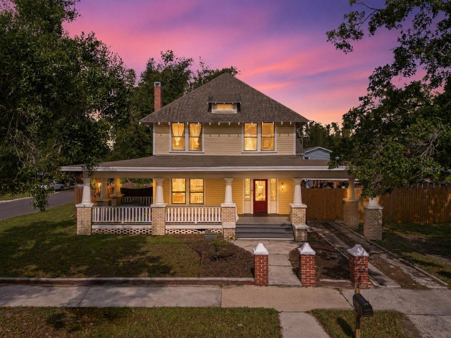 5202 N SEMINOLE AVE