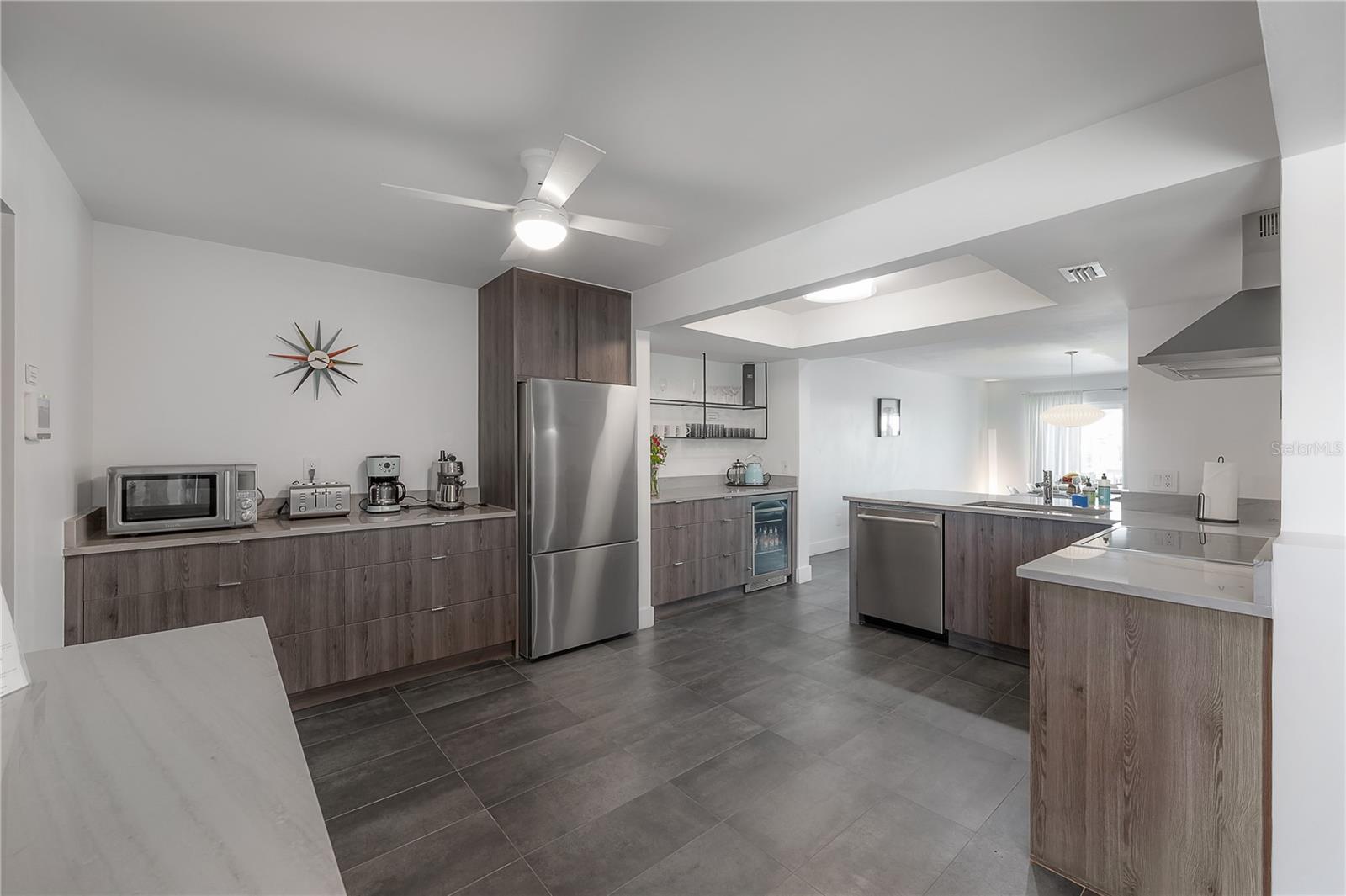 8757 BAY POINTE DR