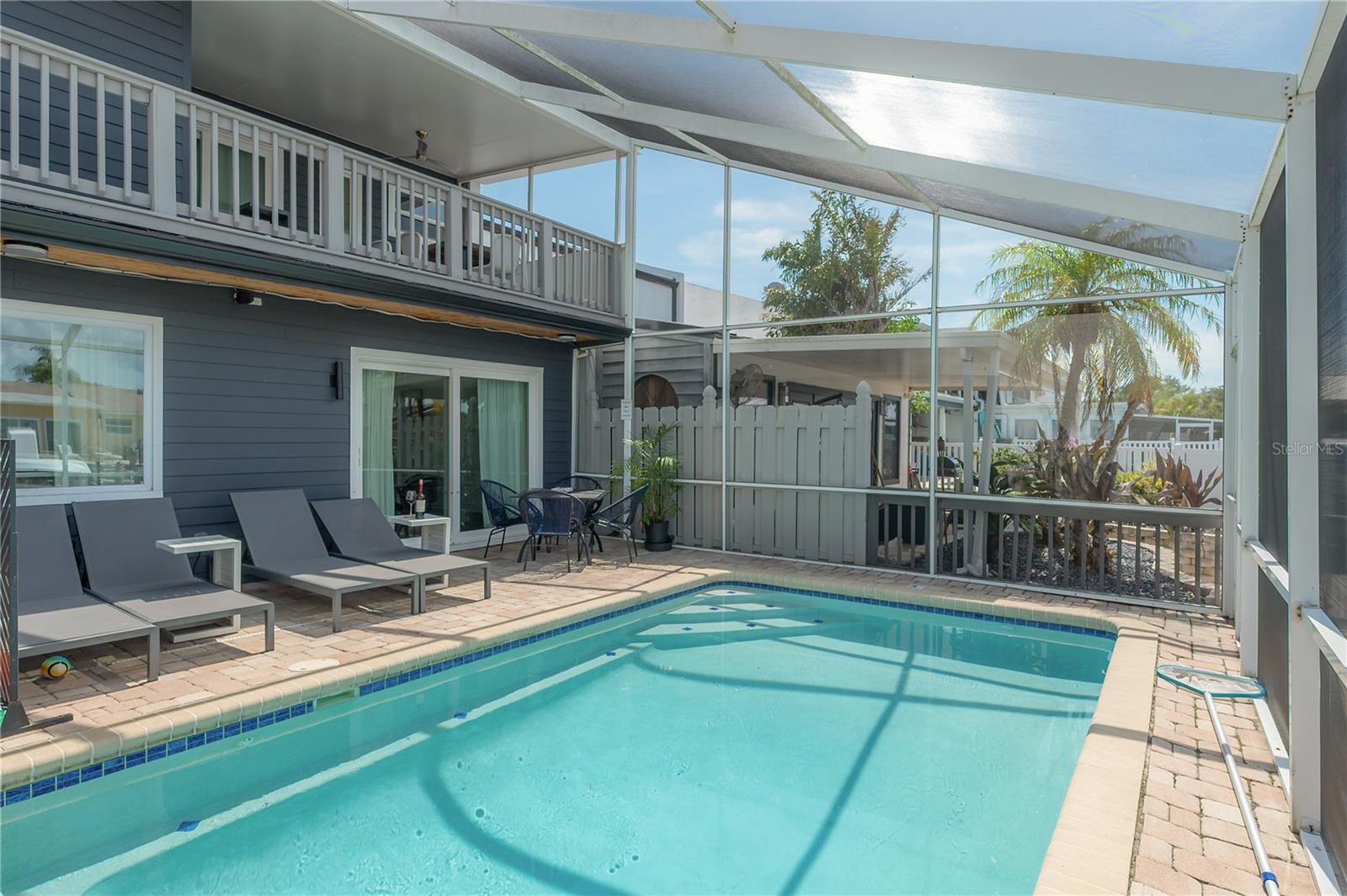 8757 BAY POINTE DR