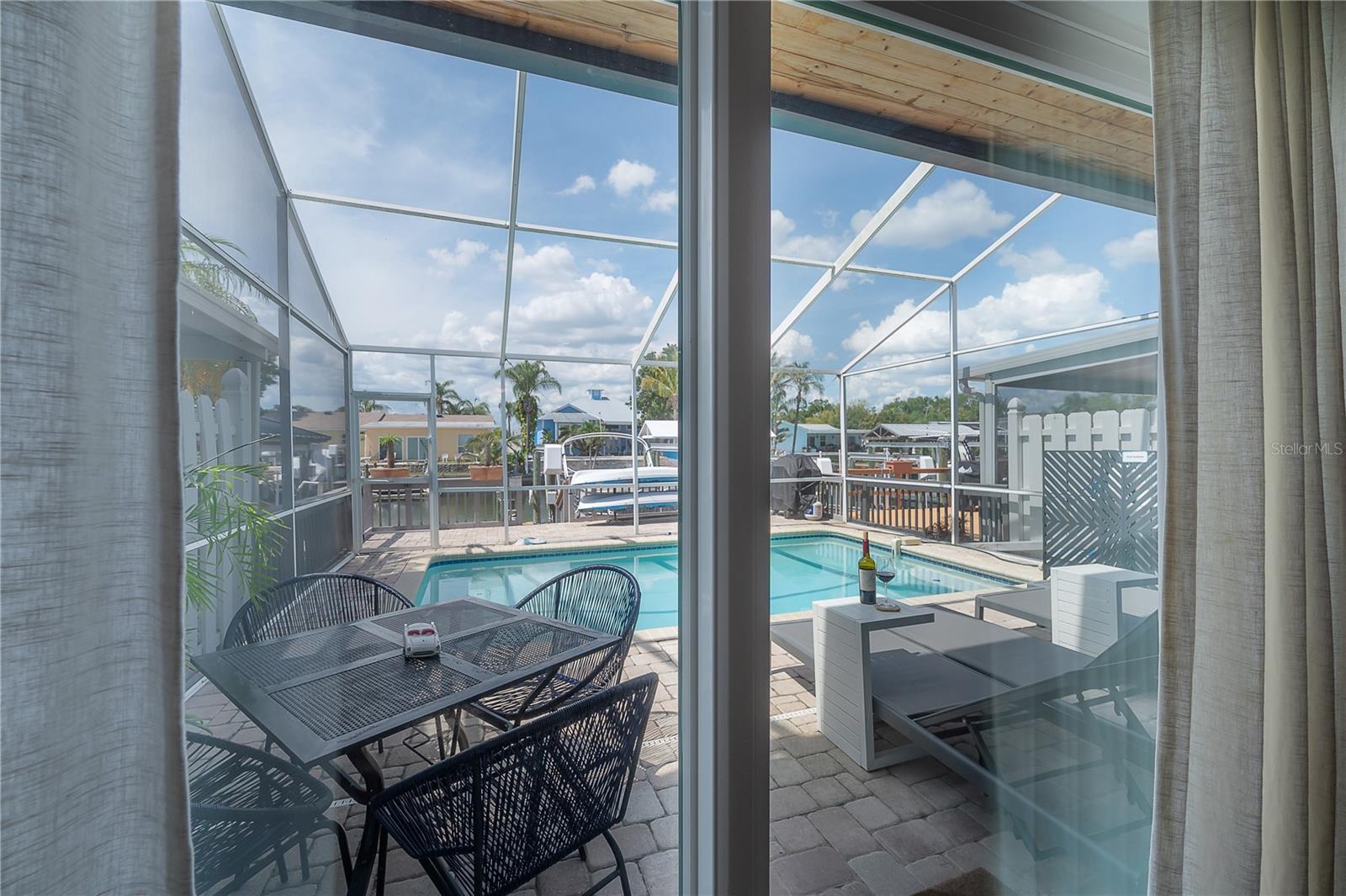 8757 BAY POINTE DR