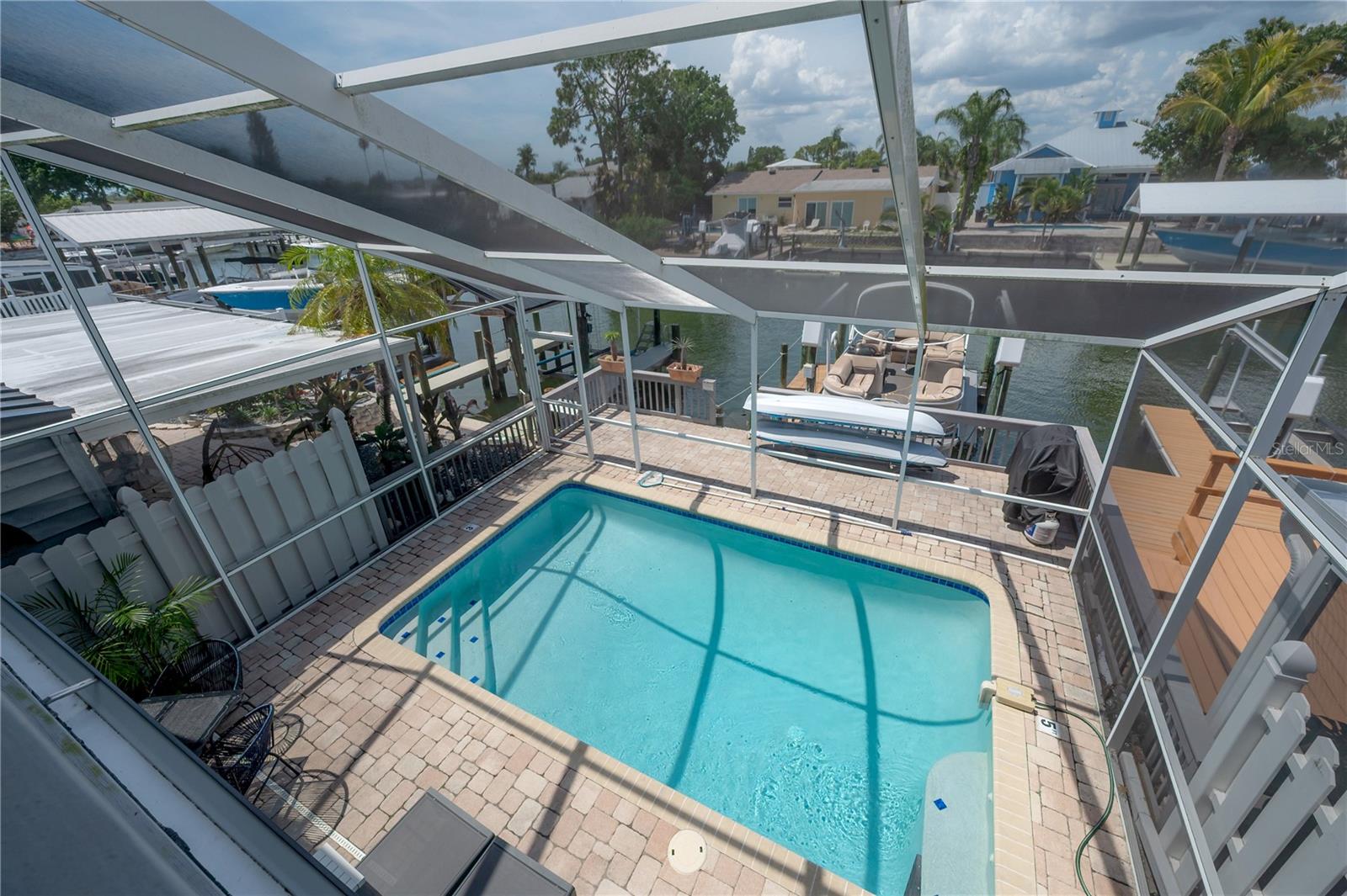 8757 BAY POINTE DR