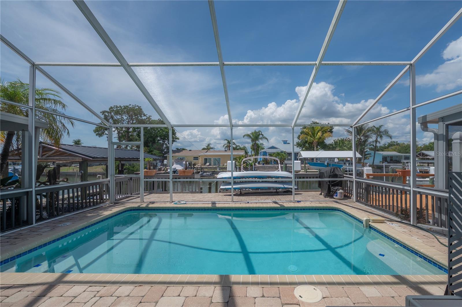 8757 BAY POINTE DR