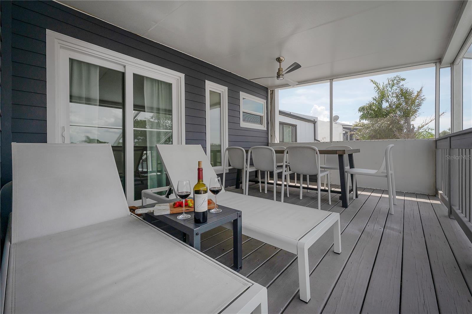 8757 BAY POINTE DR
