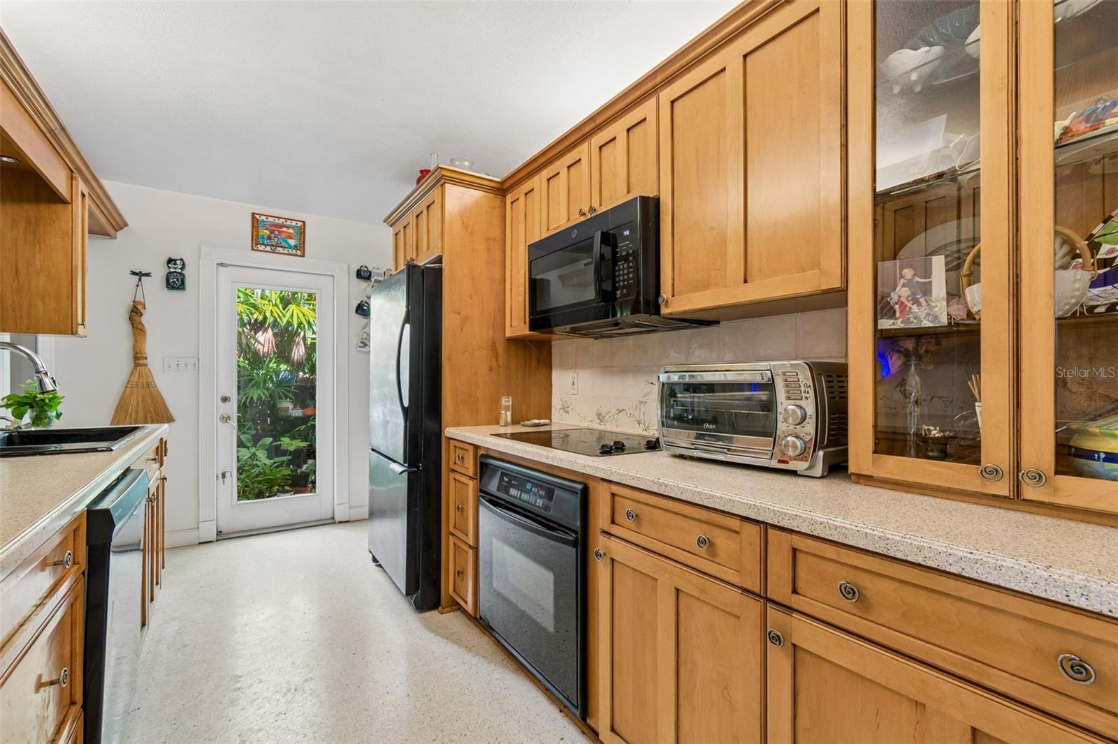 159 BISCAYNE AVE