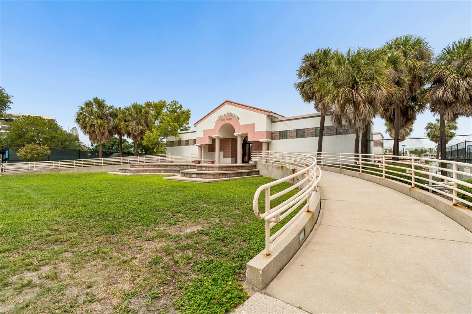 159 BISCAYNE AVE