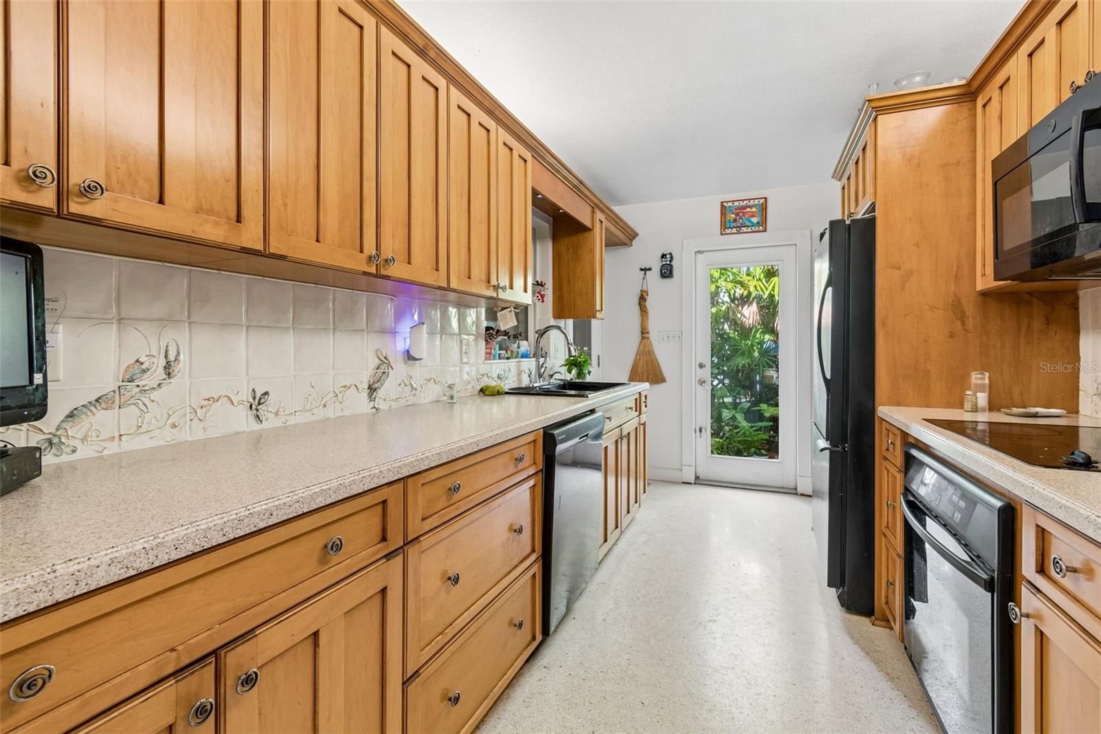 159 BISCAYNE AVE