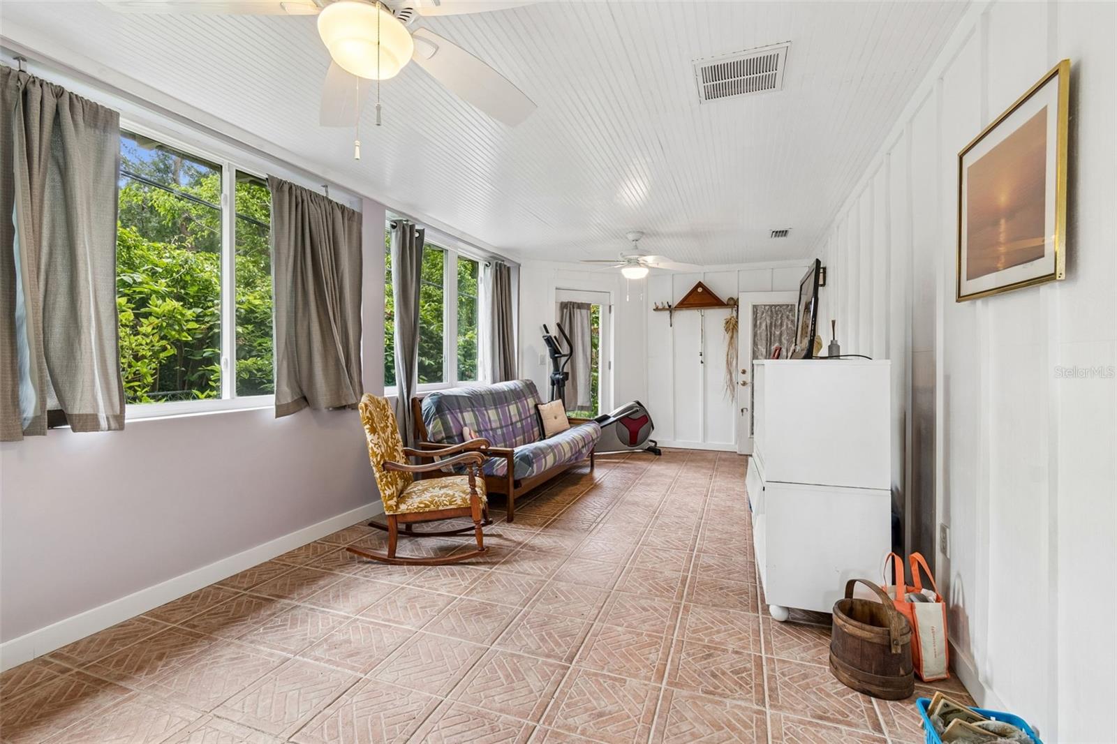 159 BISCAYNE AVE