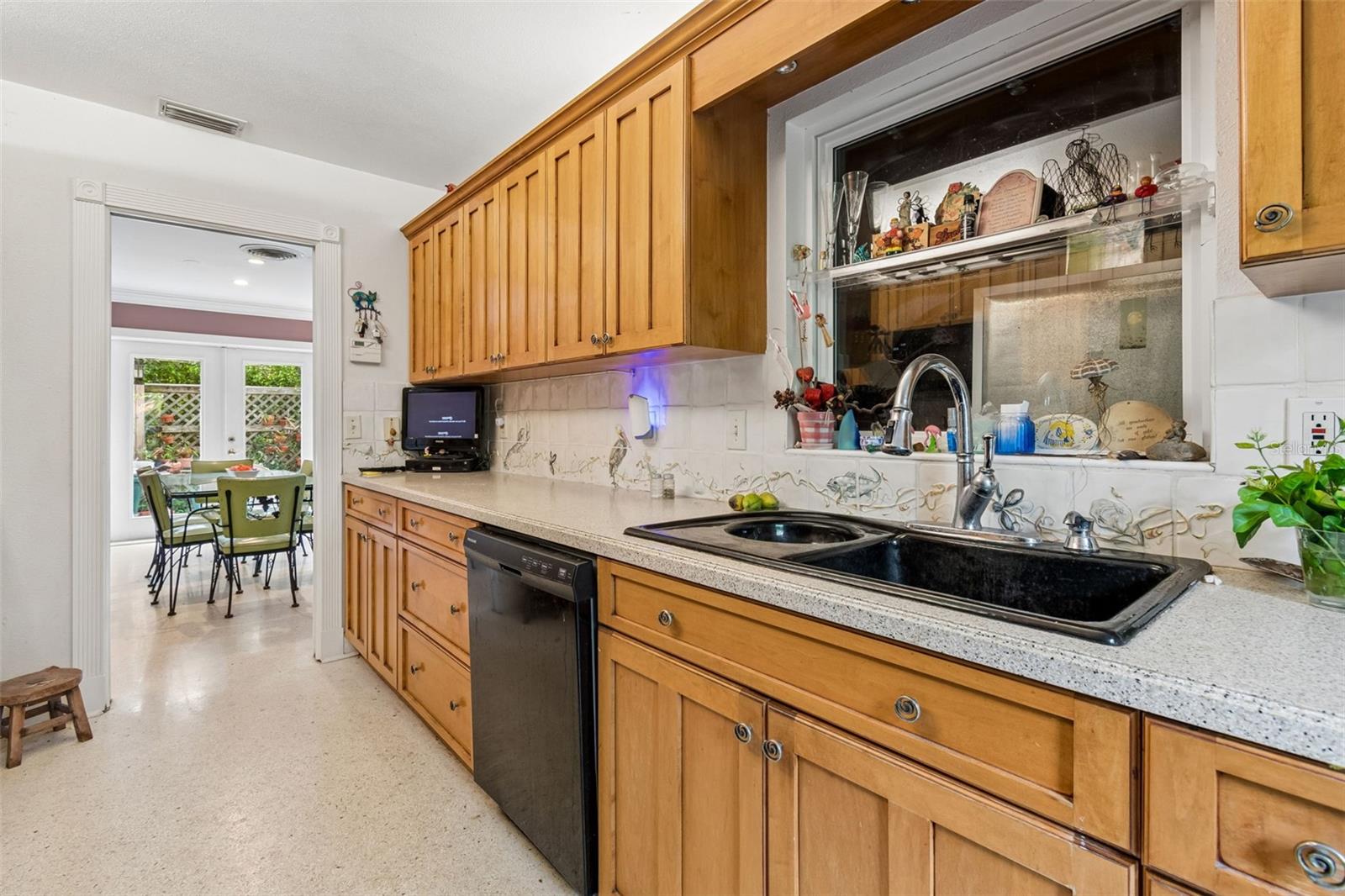 159 BISCAYNE AVE