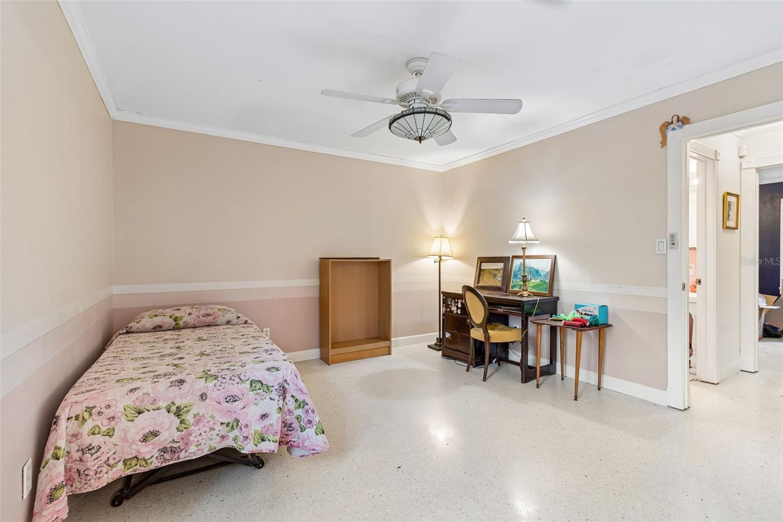 159 BISCAYNE AVE