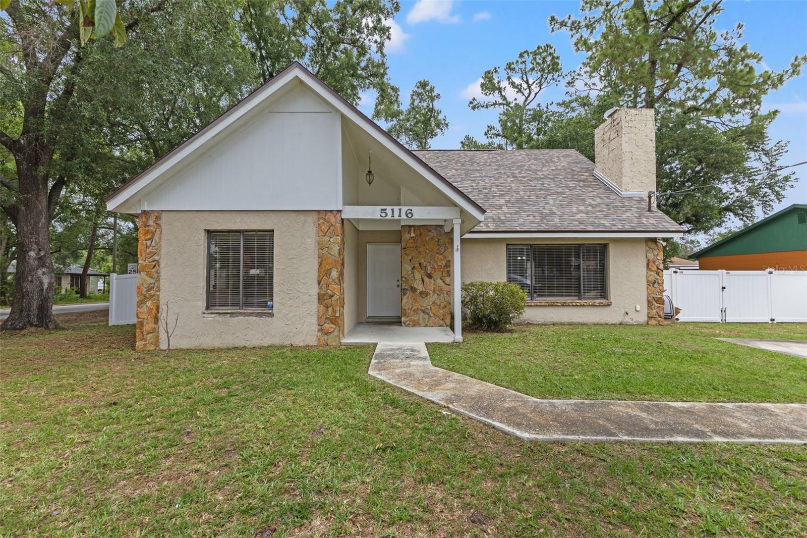 5116 SERENA DR